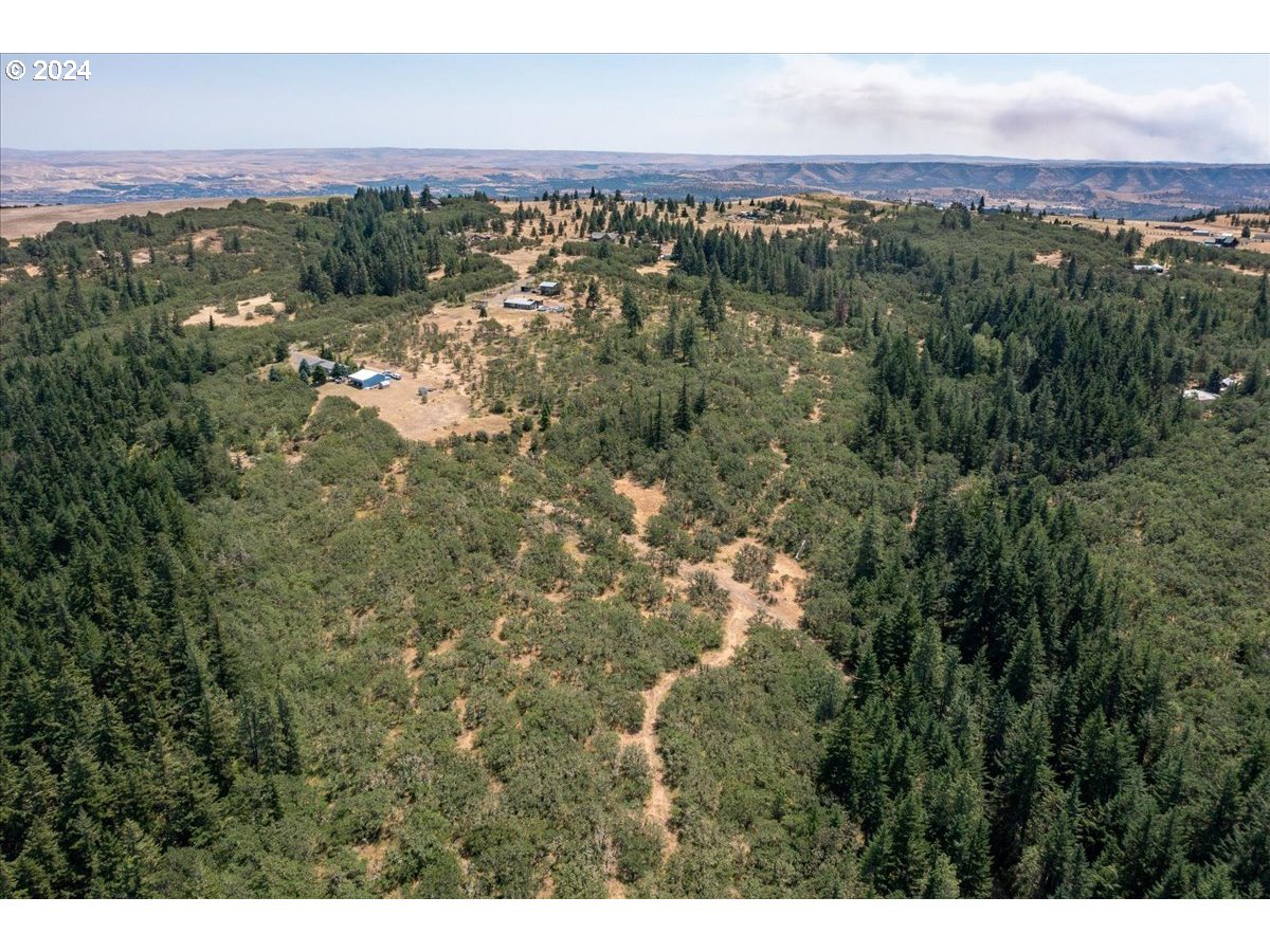 6538 Halliburton Rd Property Photo 23
