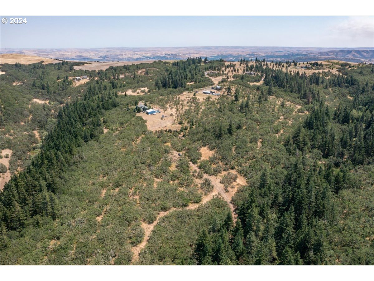 6538 Halliburton Rd Property Photo 24
