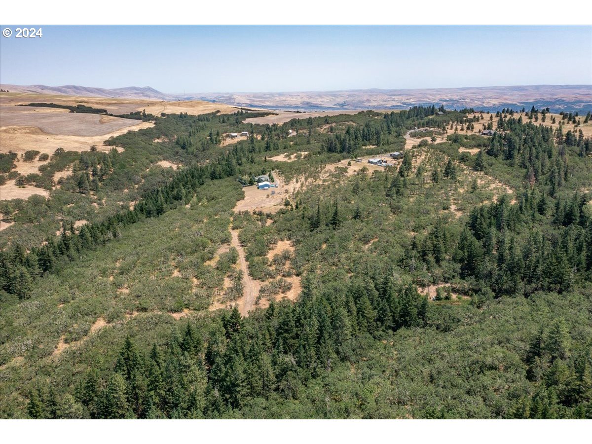6538 Halliburton Rd Property Photo 26