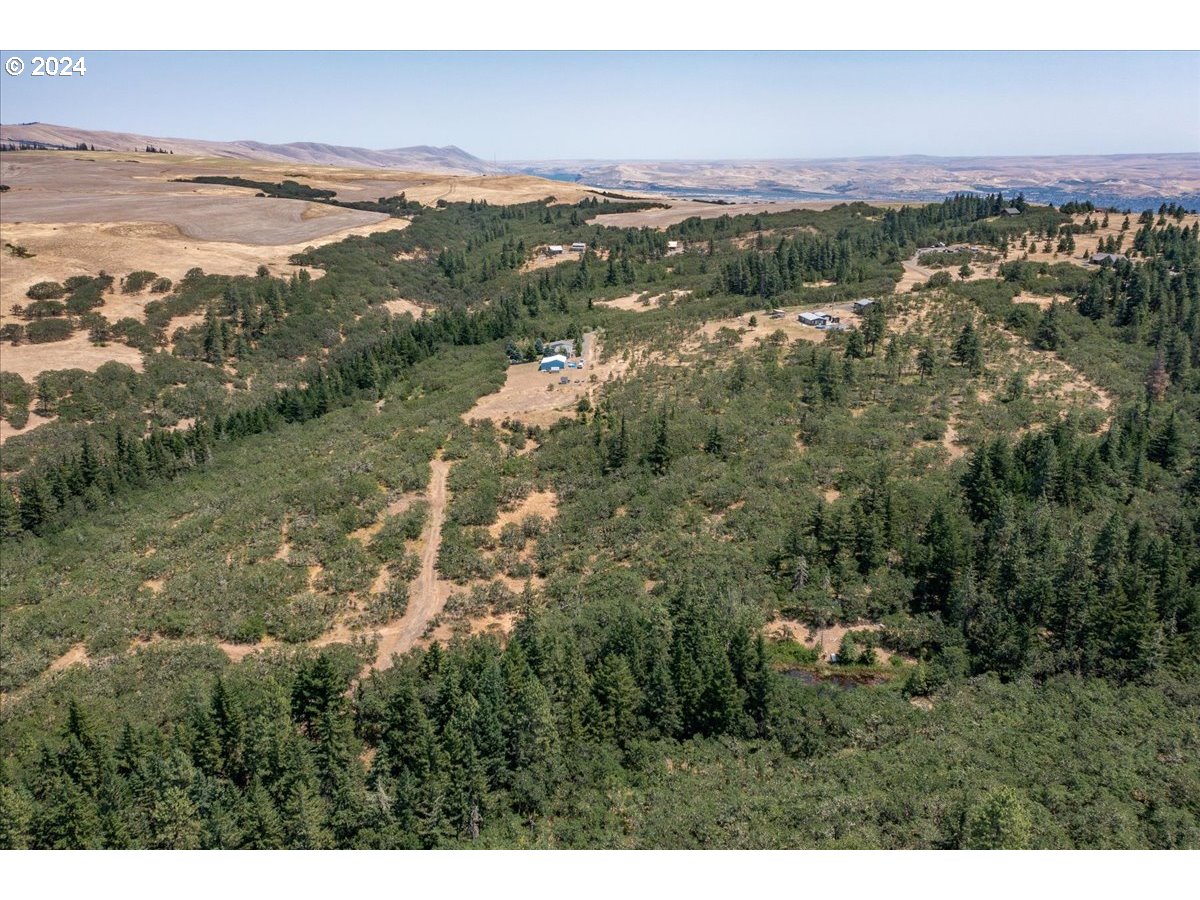 6538 Halliburton Rd Property Photo 27