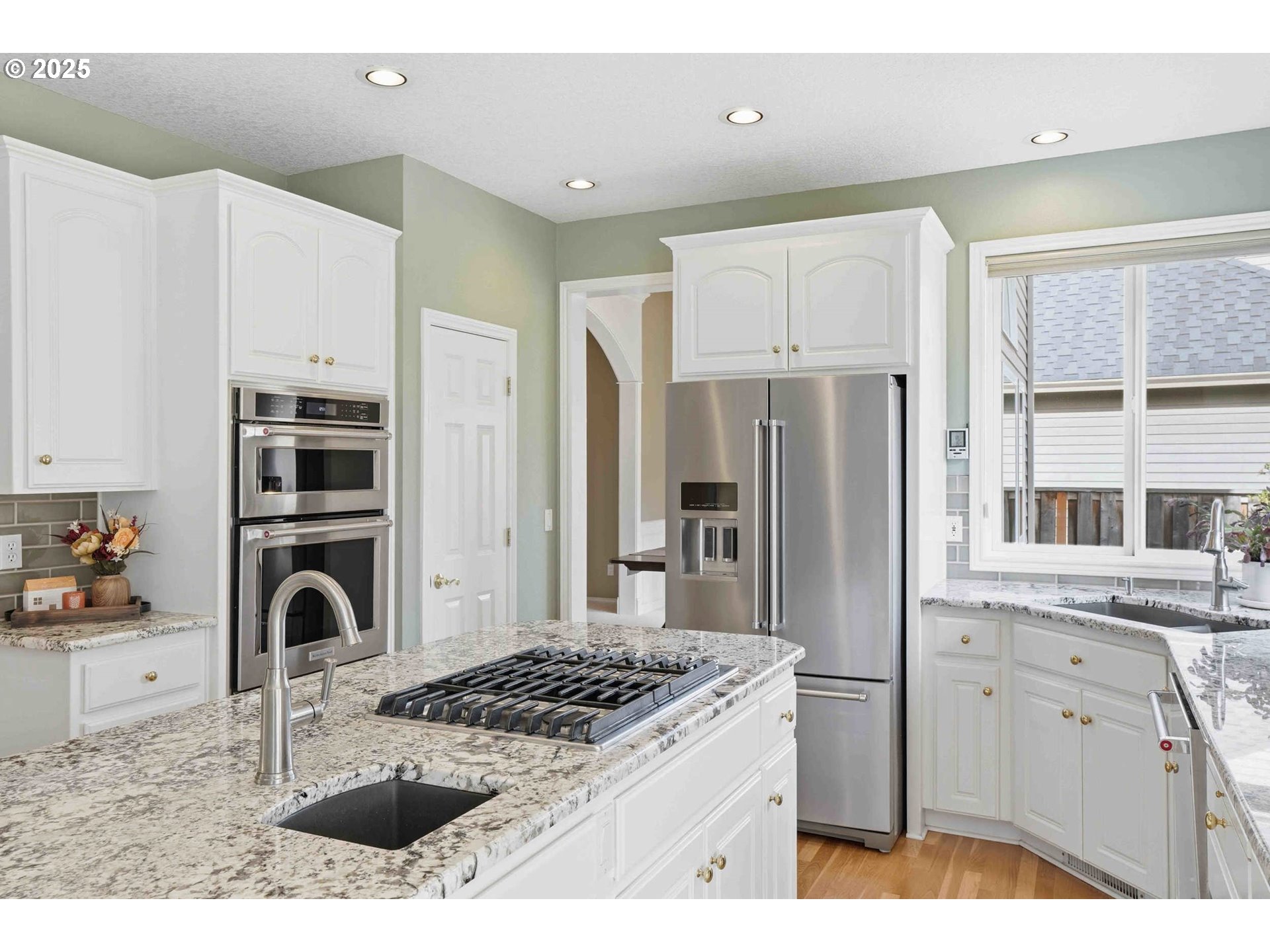 11060 Sw Byrom Ter Property Photo 14