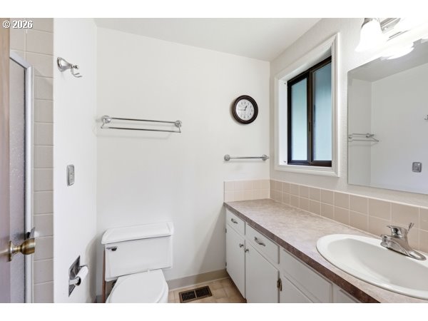 497 Ne Scott Ave Property Photo 12