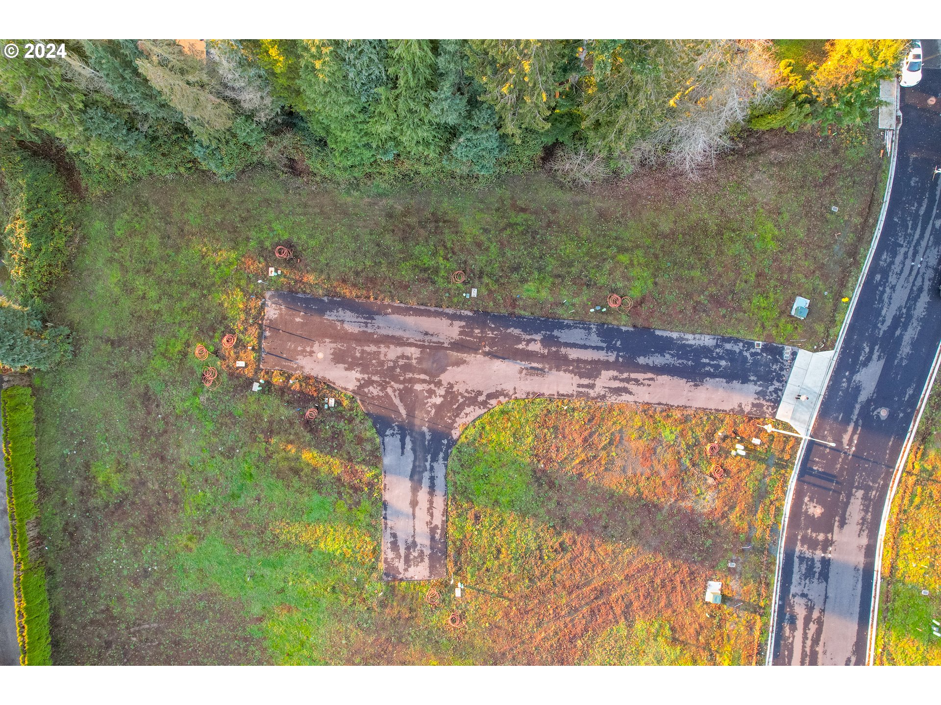 1475 -1487 Barn Ct Property Photo 1