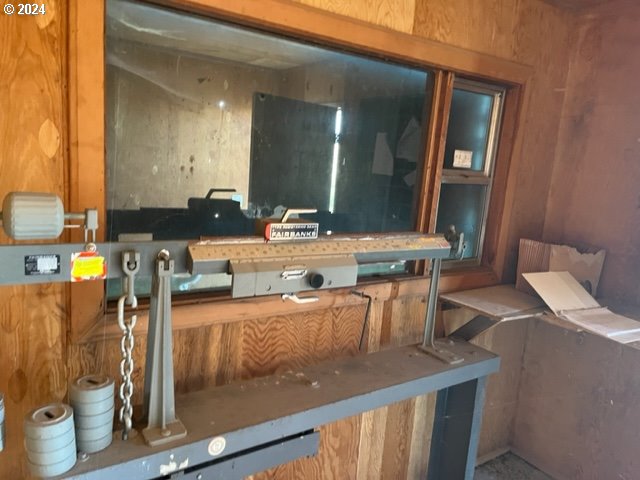 Columbia Property Photo 8