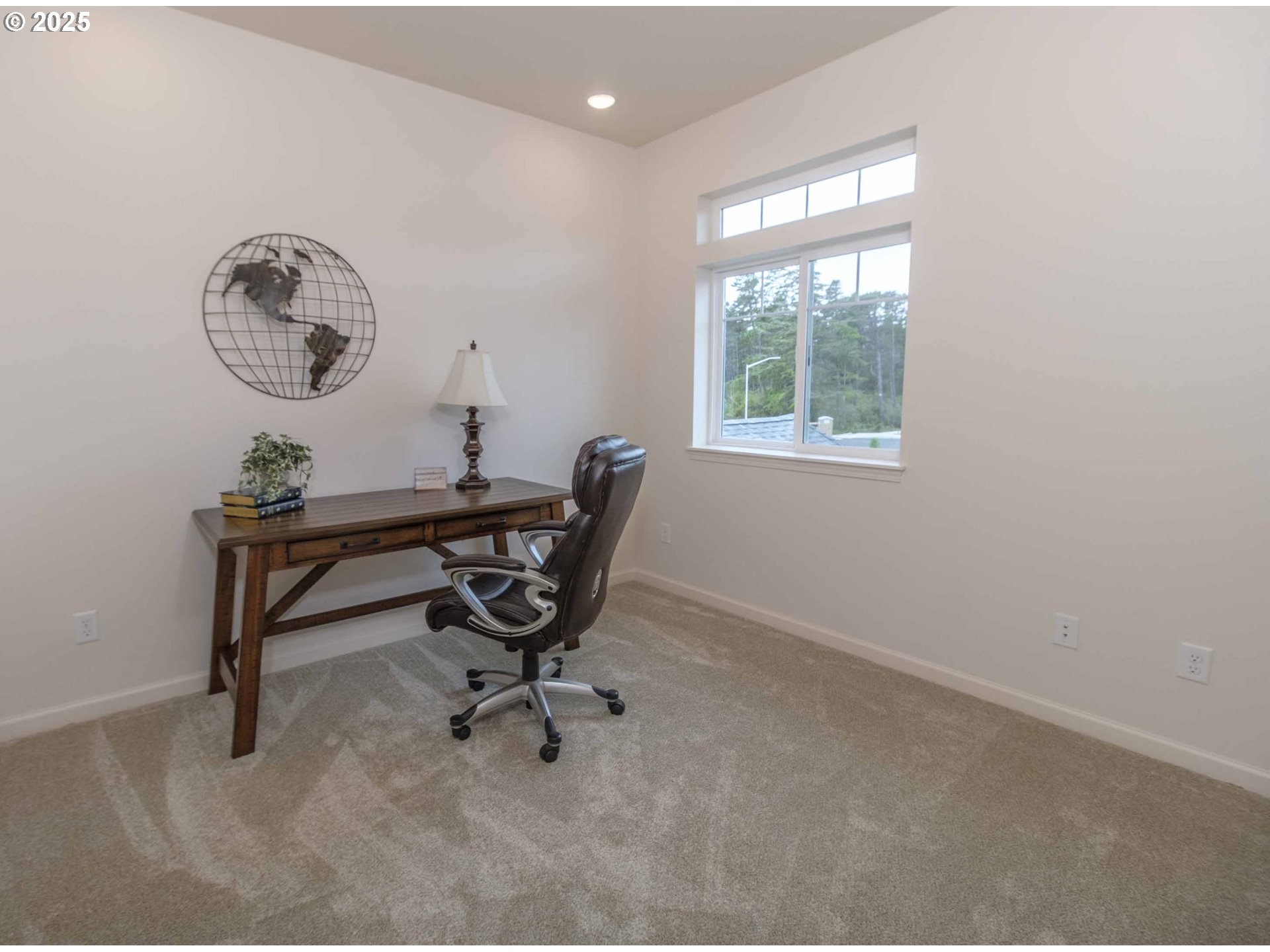 1591 37th St Property Photo 11