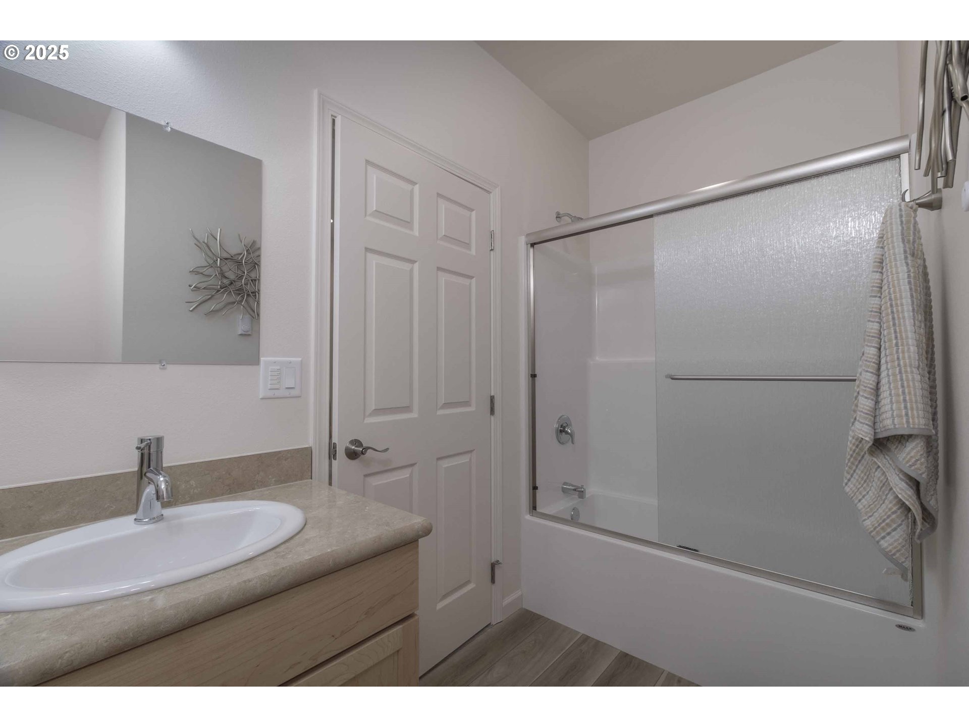 1591 37th St Property Photo 13