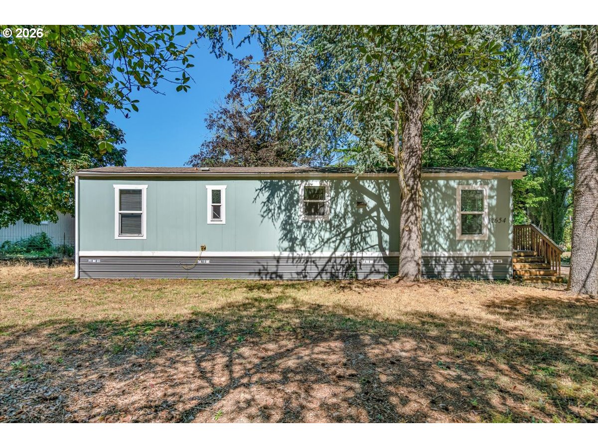 12654 Woodpecker Dr Property Photo 1
