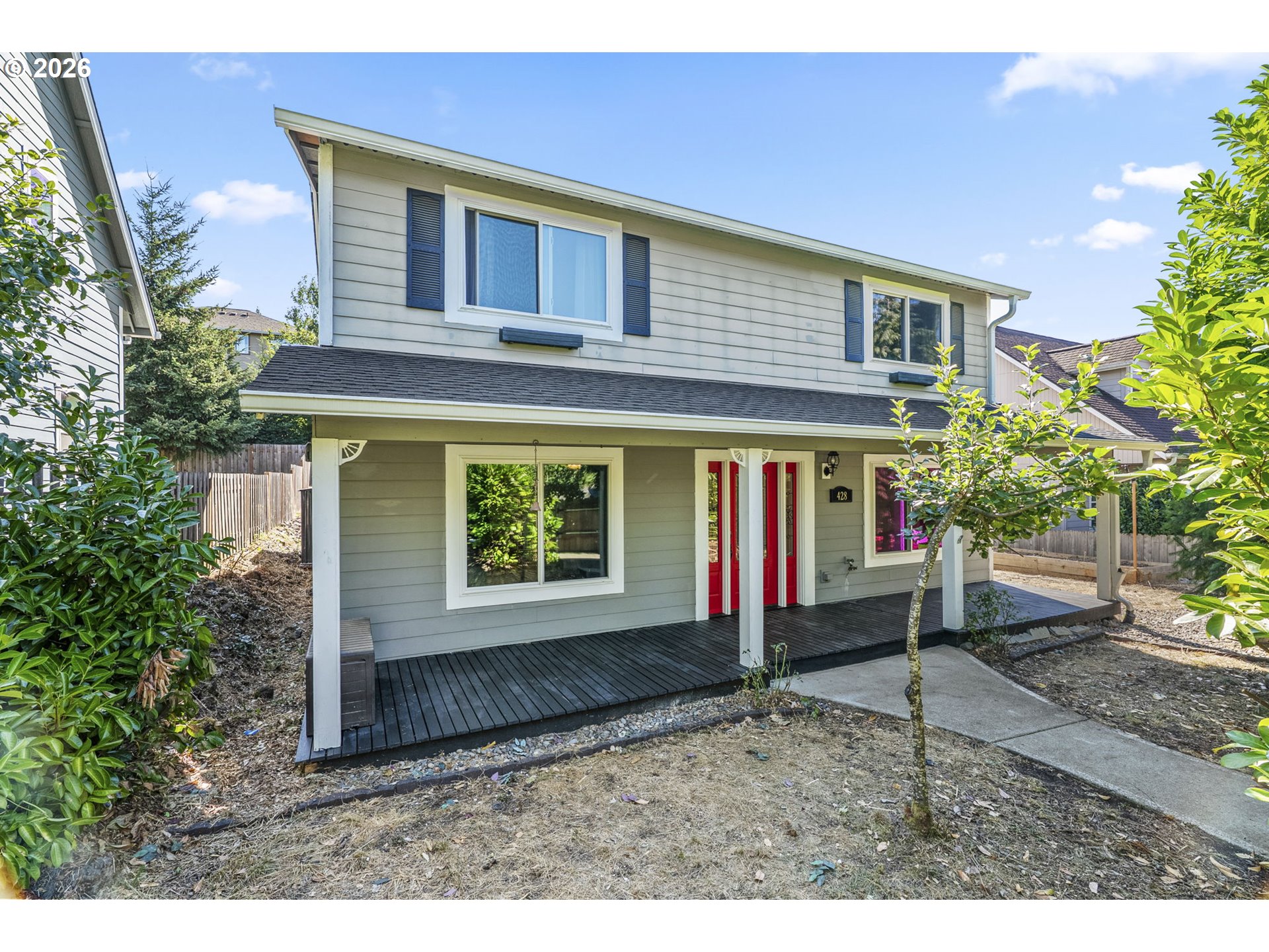 428 S 2ND PL