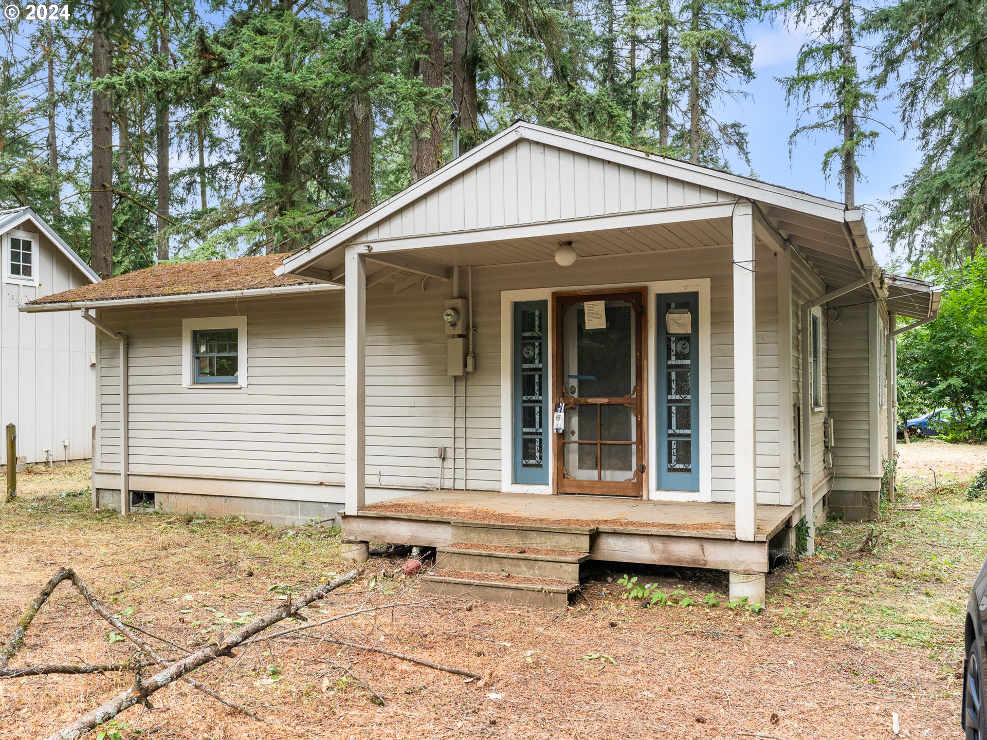 16061 WALUGA DR Property Photo 1