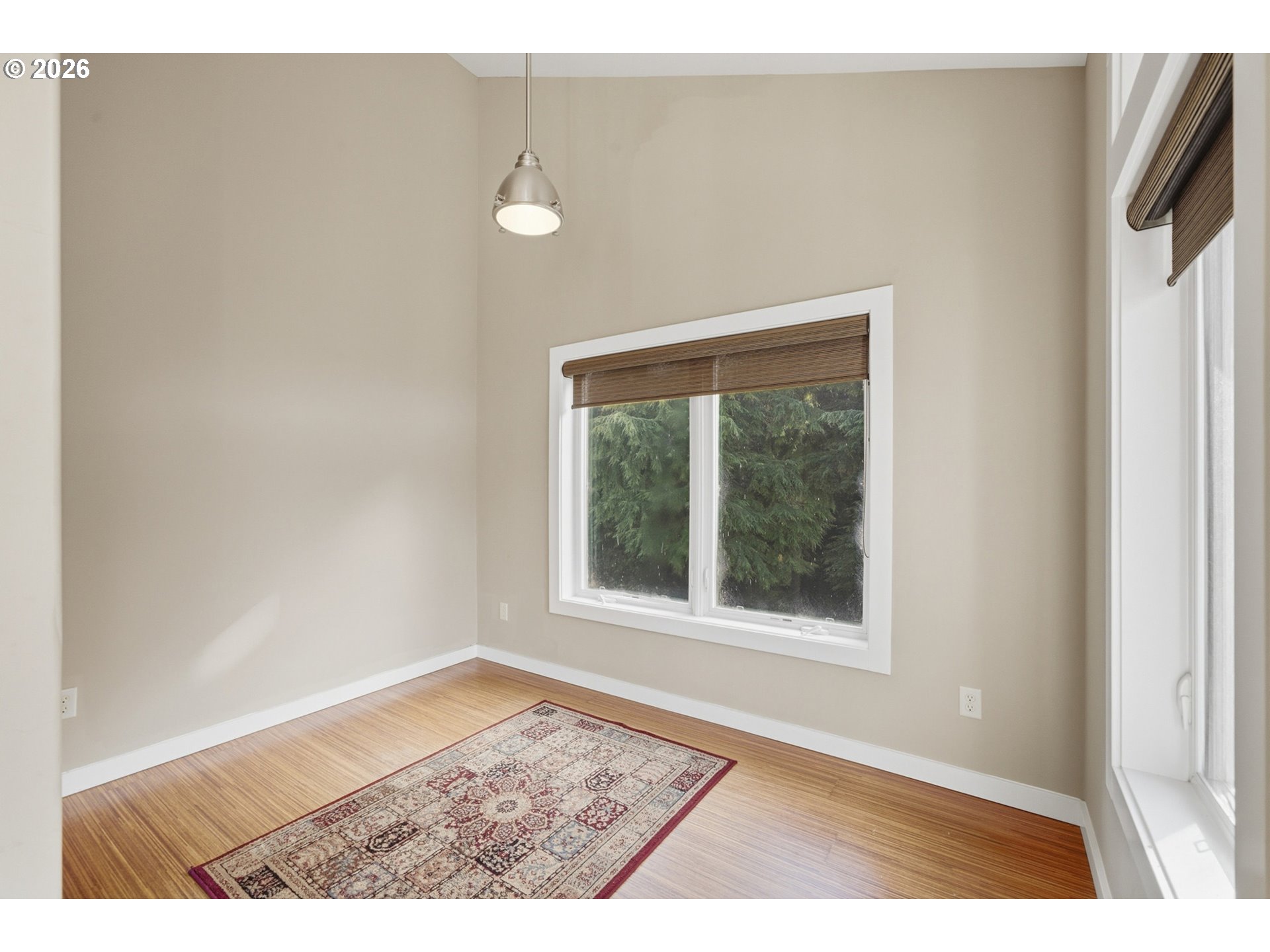 1125 Phelps St Property Photo 12