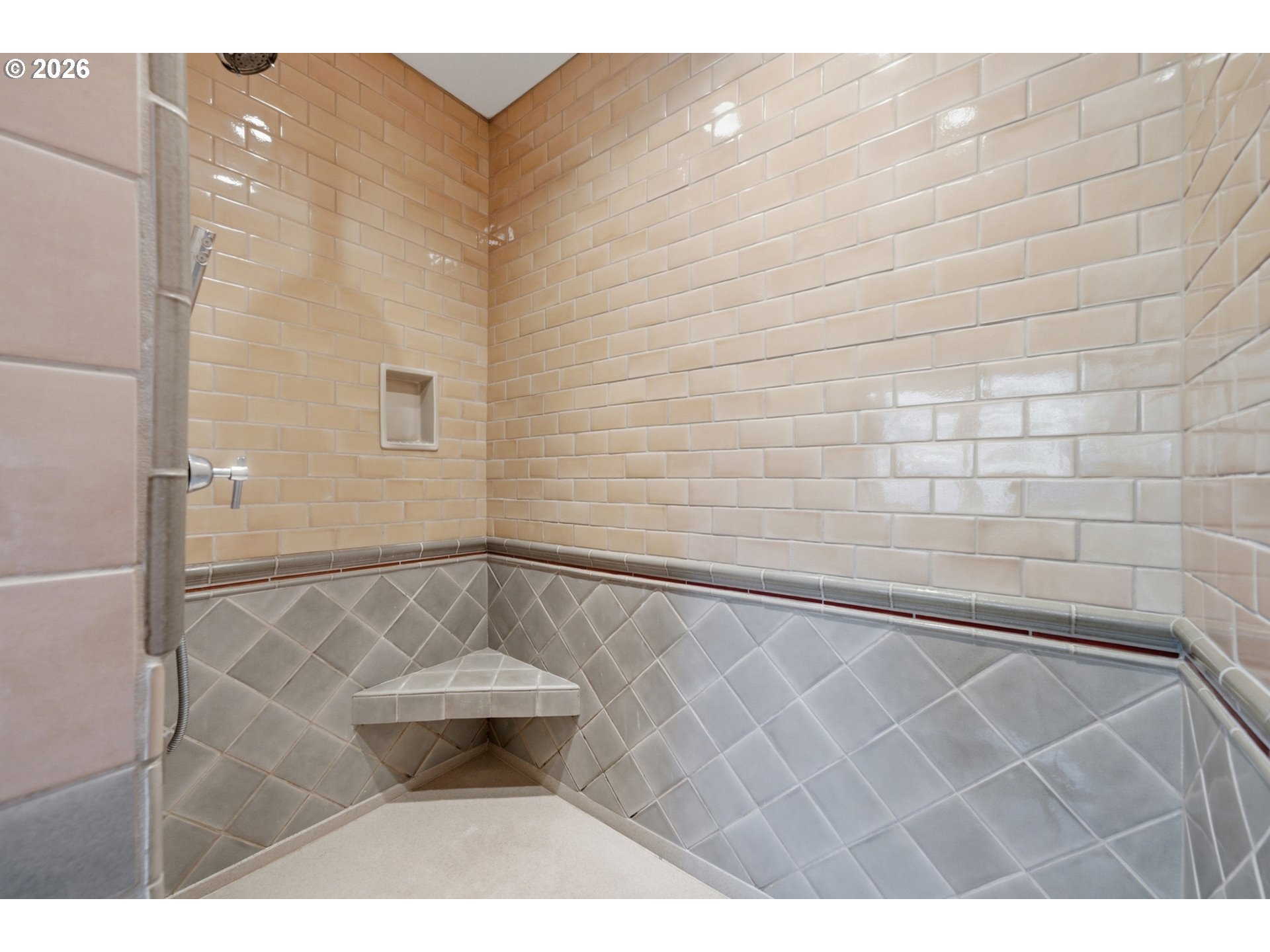 1125 Phelps St Property Photo 21