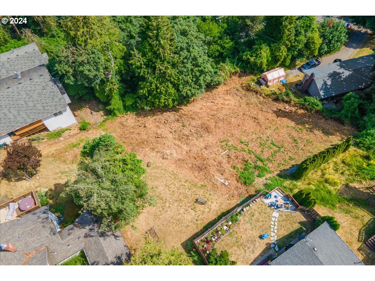 12712 Se 31st Ave Property Photo 7