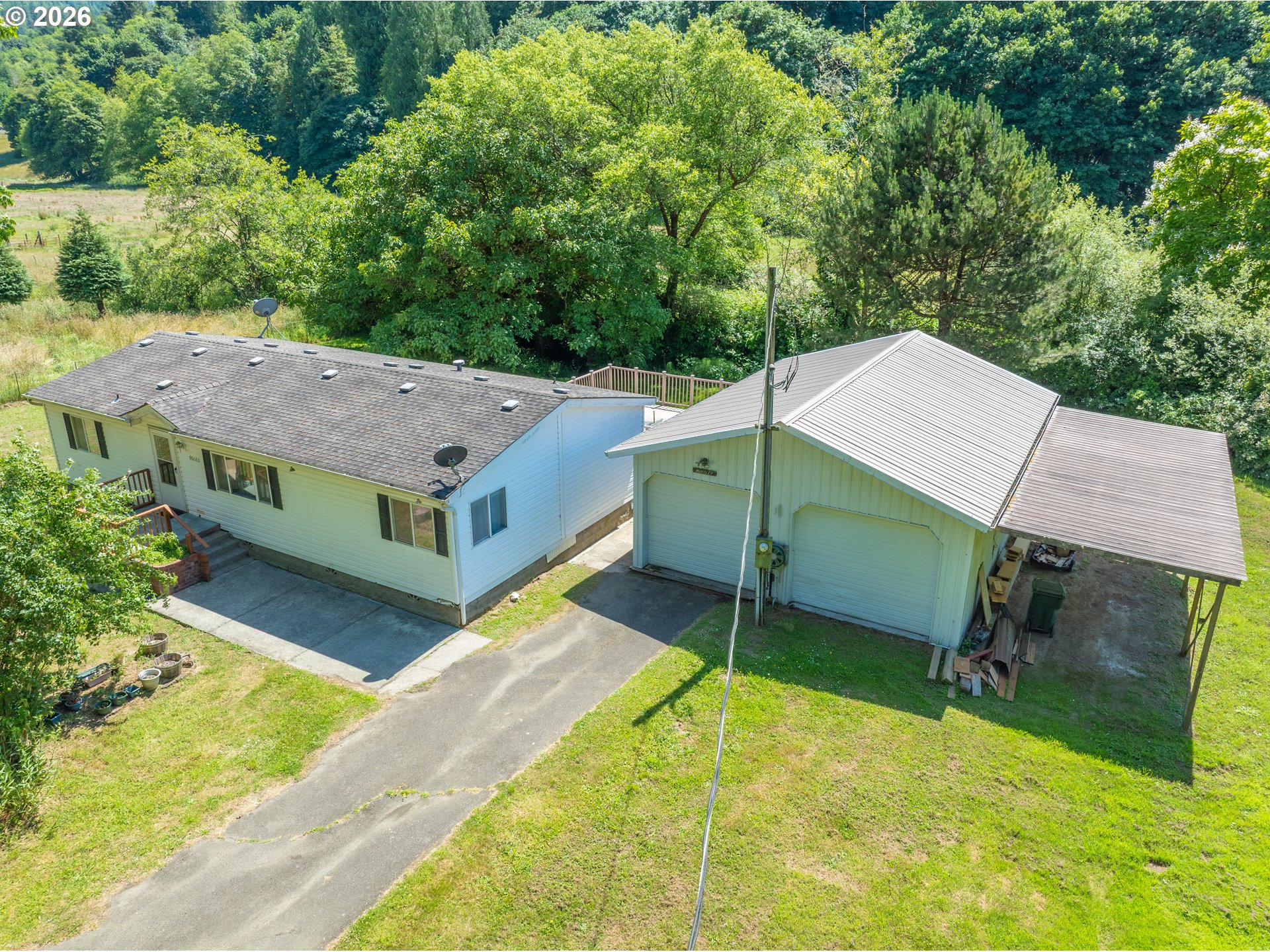 96060 Coos Sumner Ln Property Photo 1