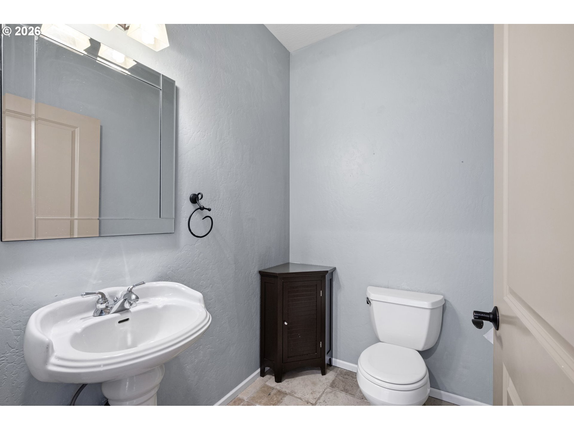 962 T St Property Photo 16