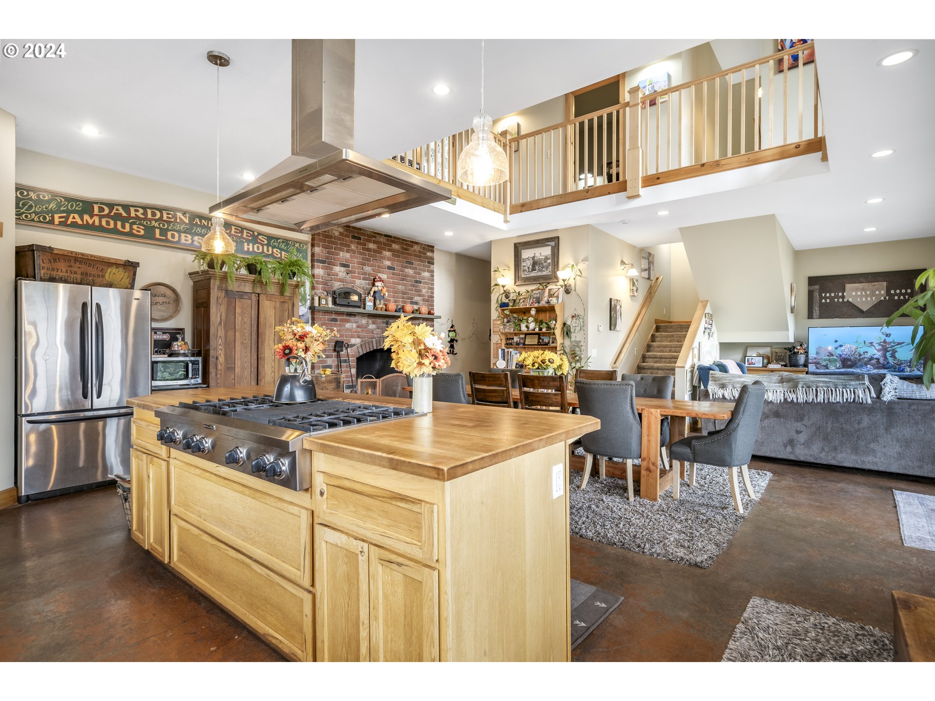 4701 Ne Neotsu Dr Property Photo 8