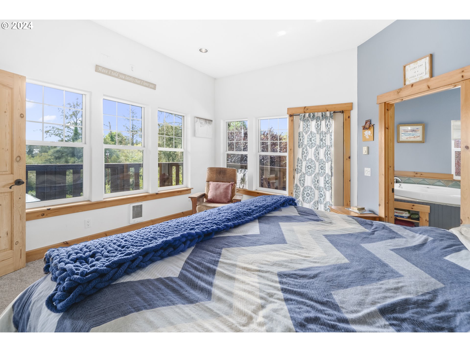 4701 Ne Neotsu Dr Property Photo 21