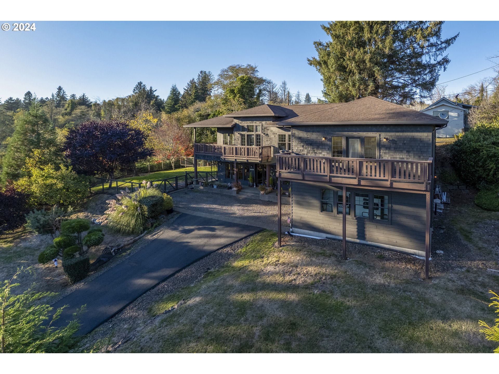 4701 Ne Neotsu Dr Property Photo 34