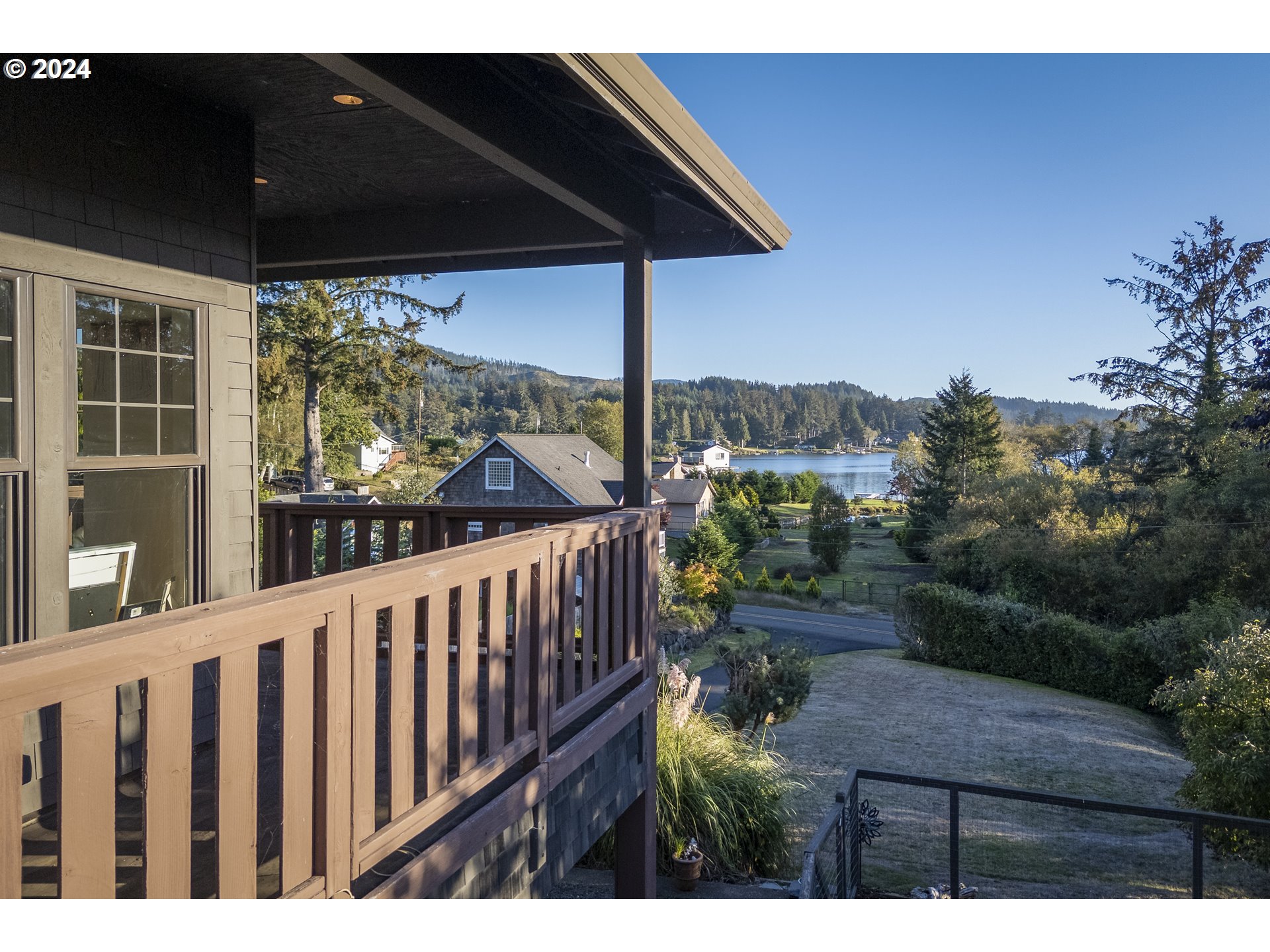 4701 Ne Neotsu Dr Property Photo 36