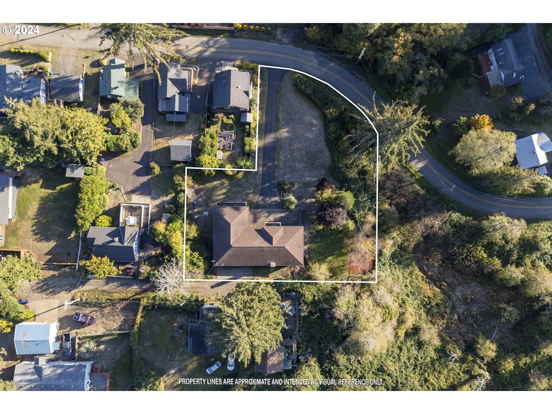 4701 Ne Neotsu Dr Property Photo 37