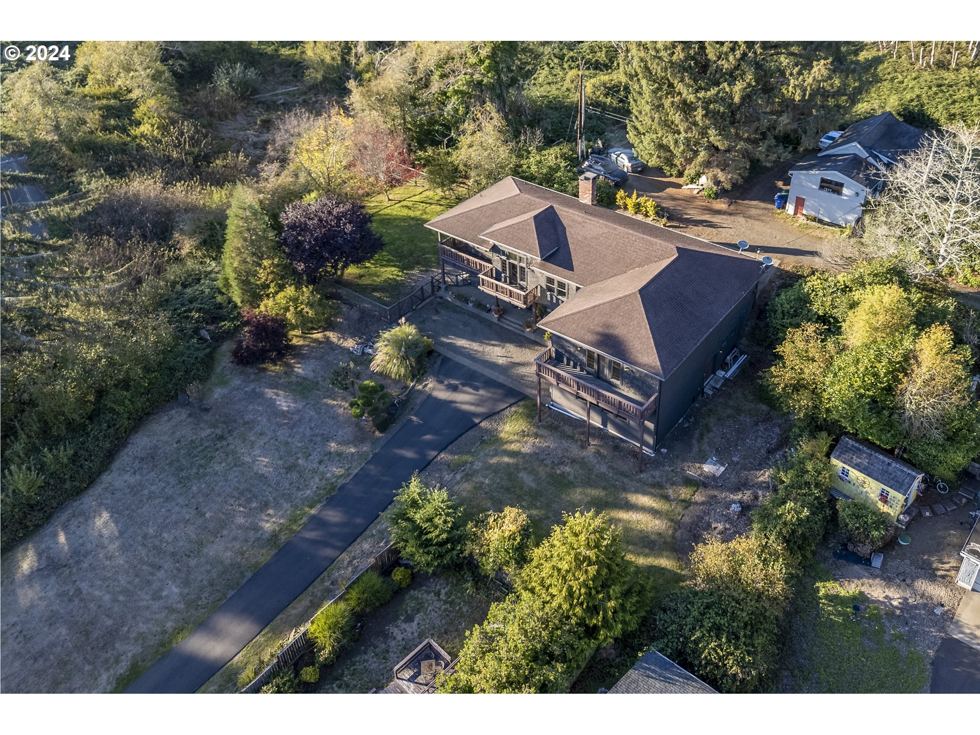 4701 Ne Neotsu Dr Property Photo 41