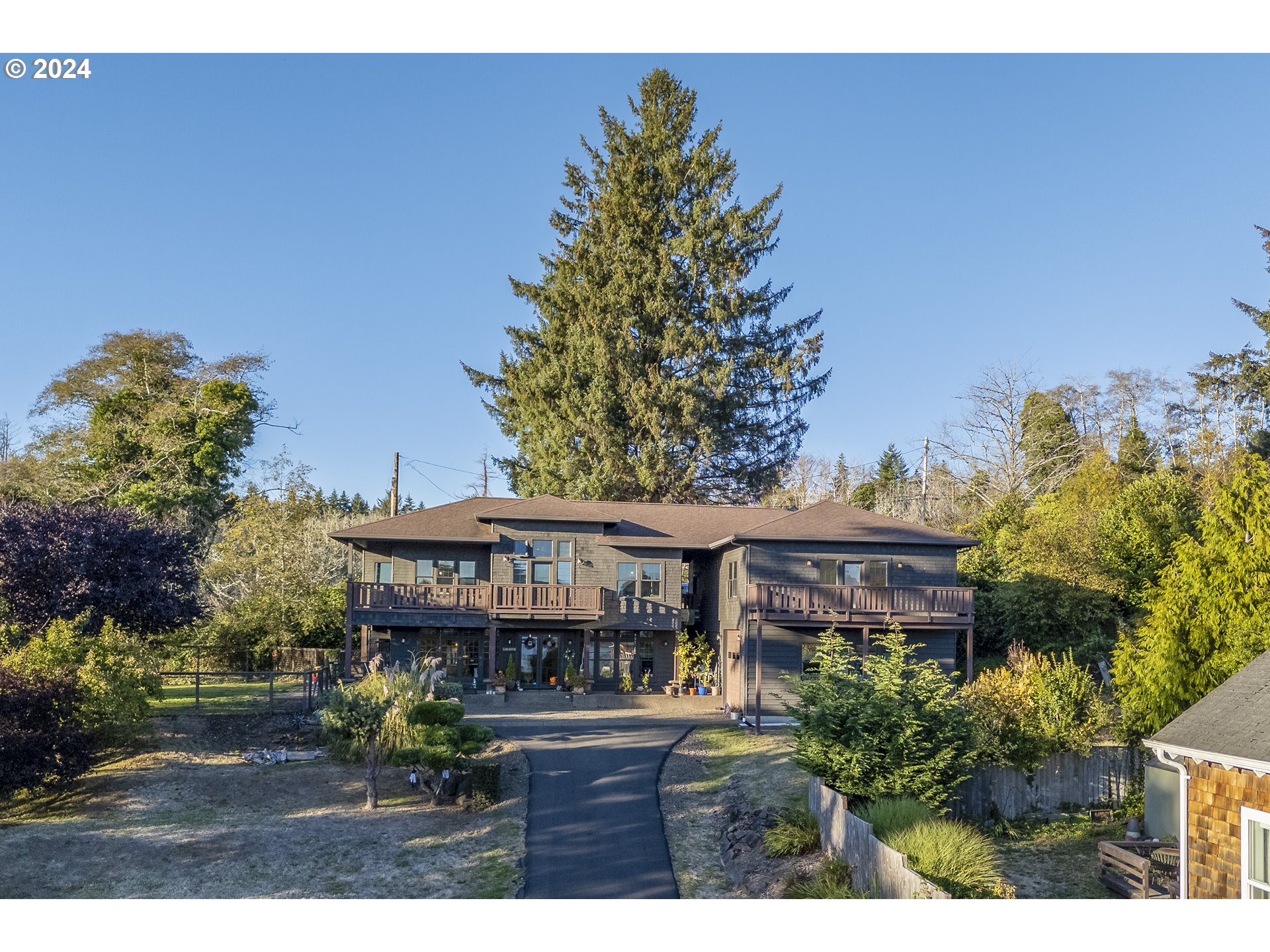 4701 Ne Neotsu Dr Property Photo 43