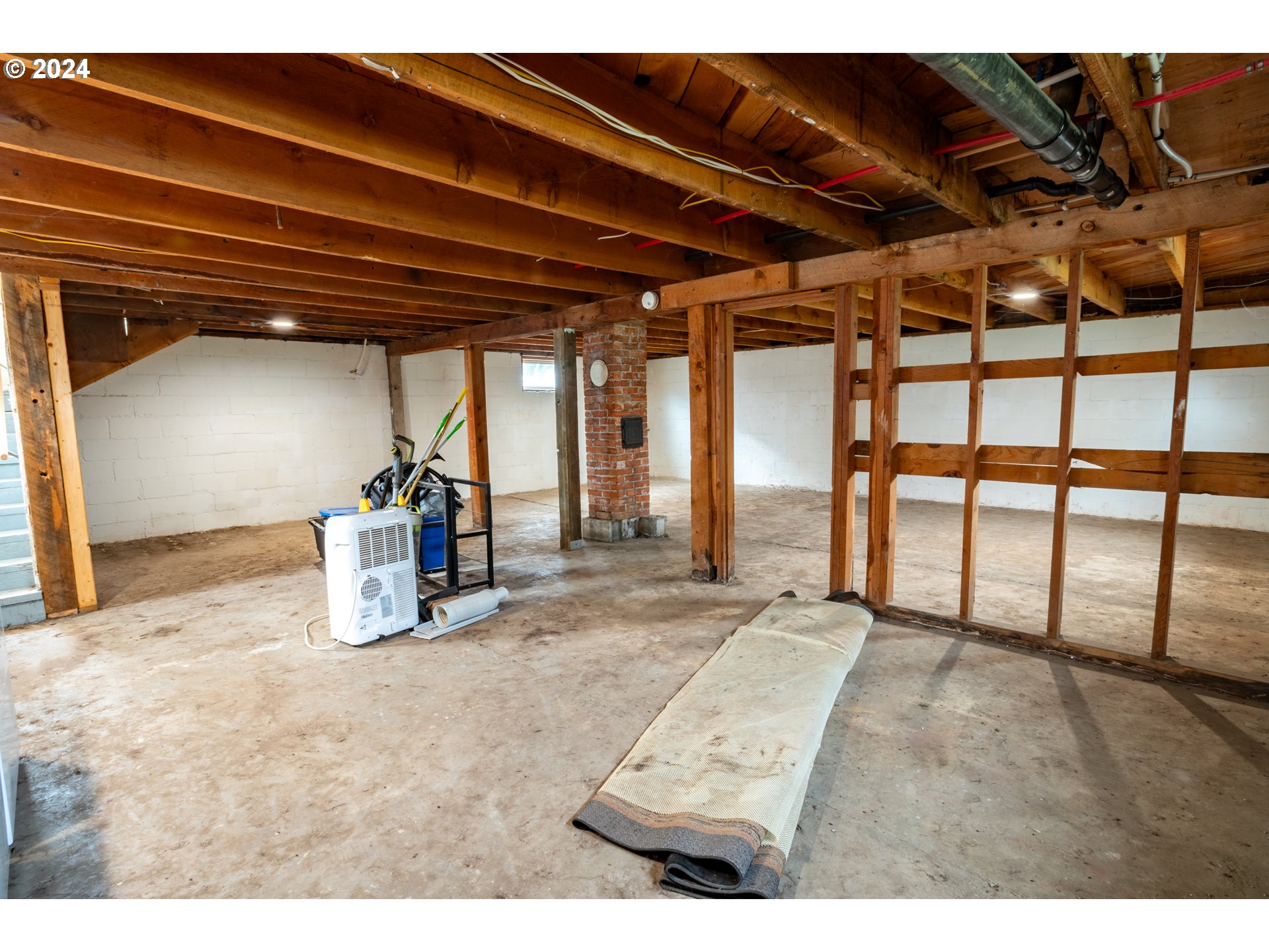 410 N Mountain Blvd Property Photo 19