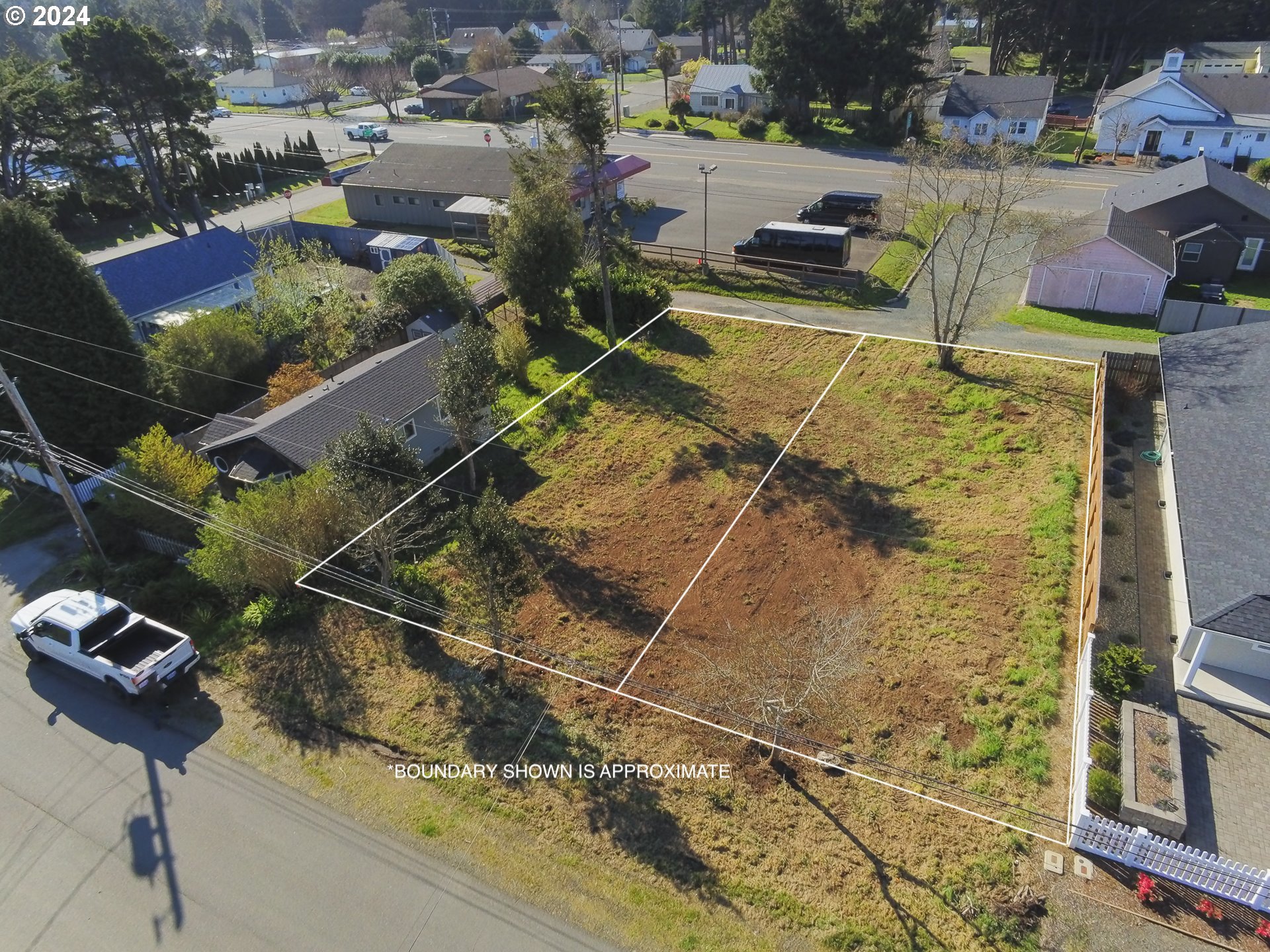 1st St Se 7800 Property Photo 2