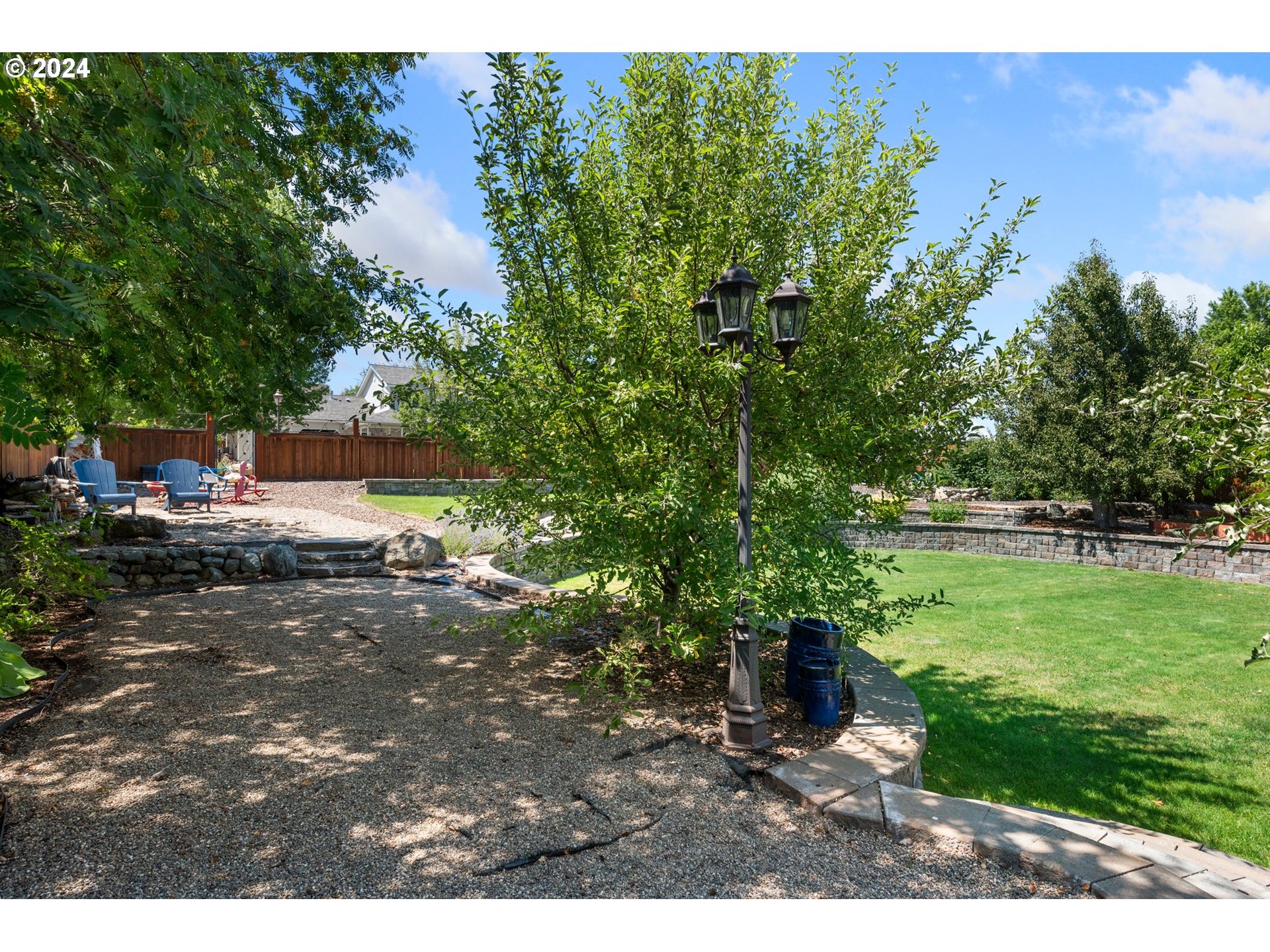 915 Petry Ln Property Photo 9