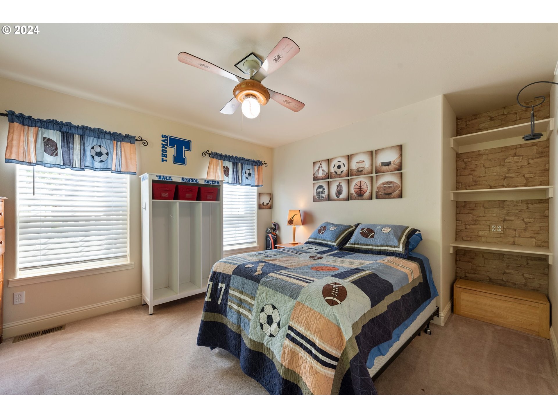 915 Petry Ln Property Photo 25