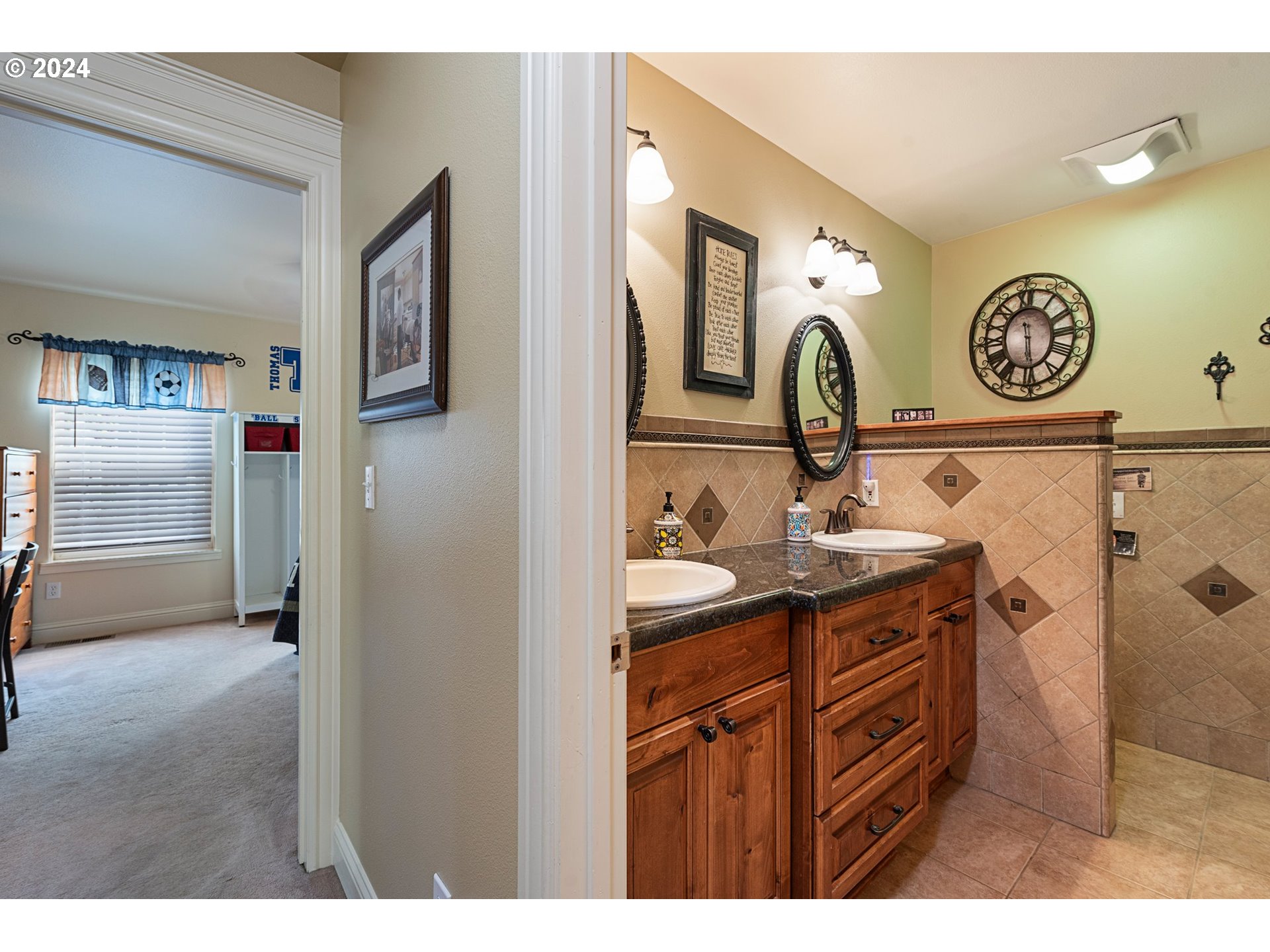 915 Petry Ln Property Photo 28