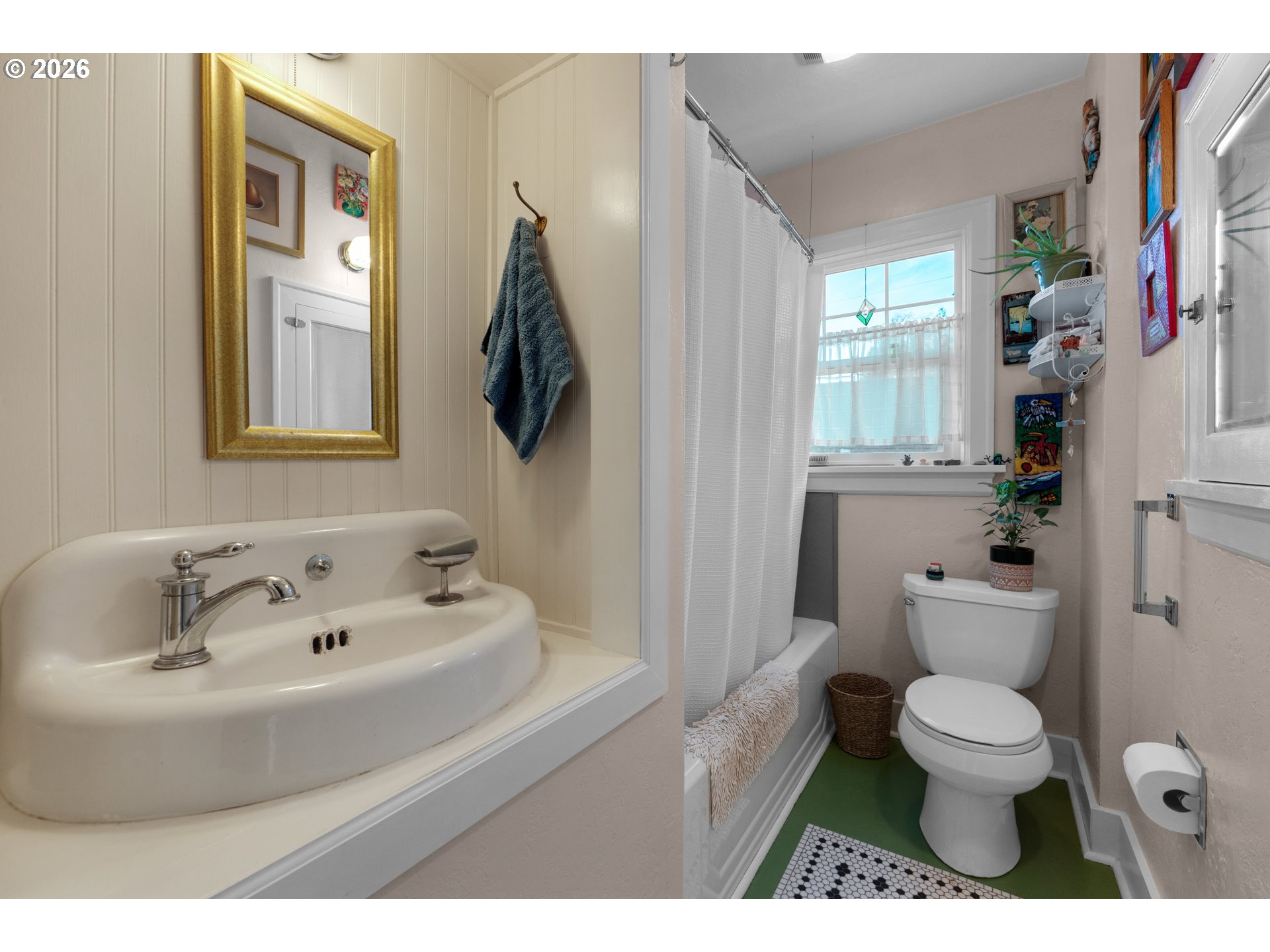 1374 Parker Pl Property Photo 14