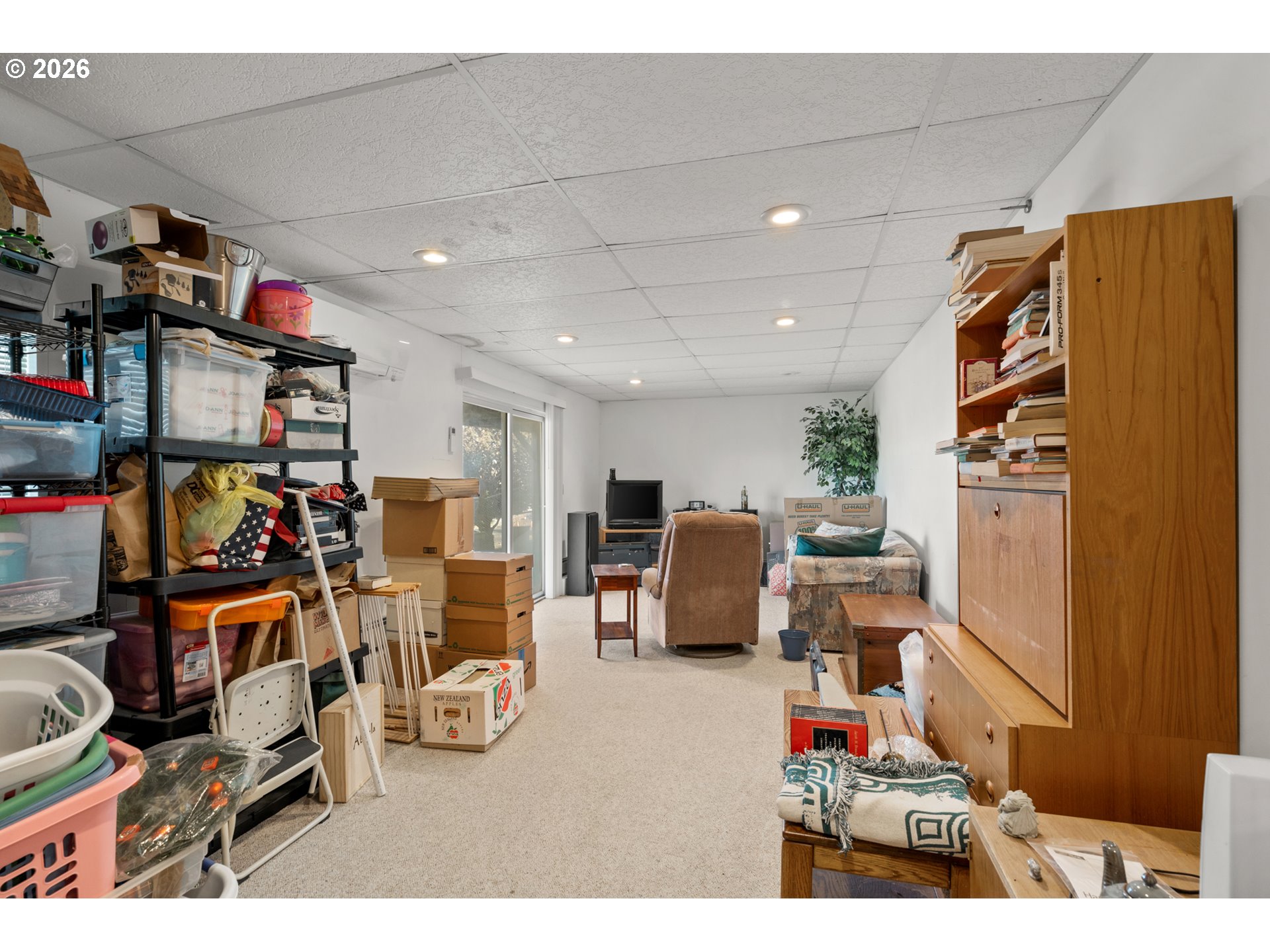 180 Rock St Property Photo 13
