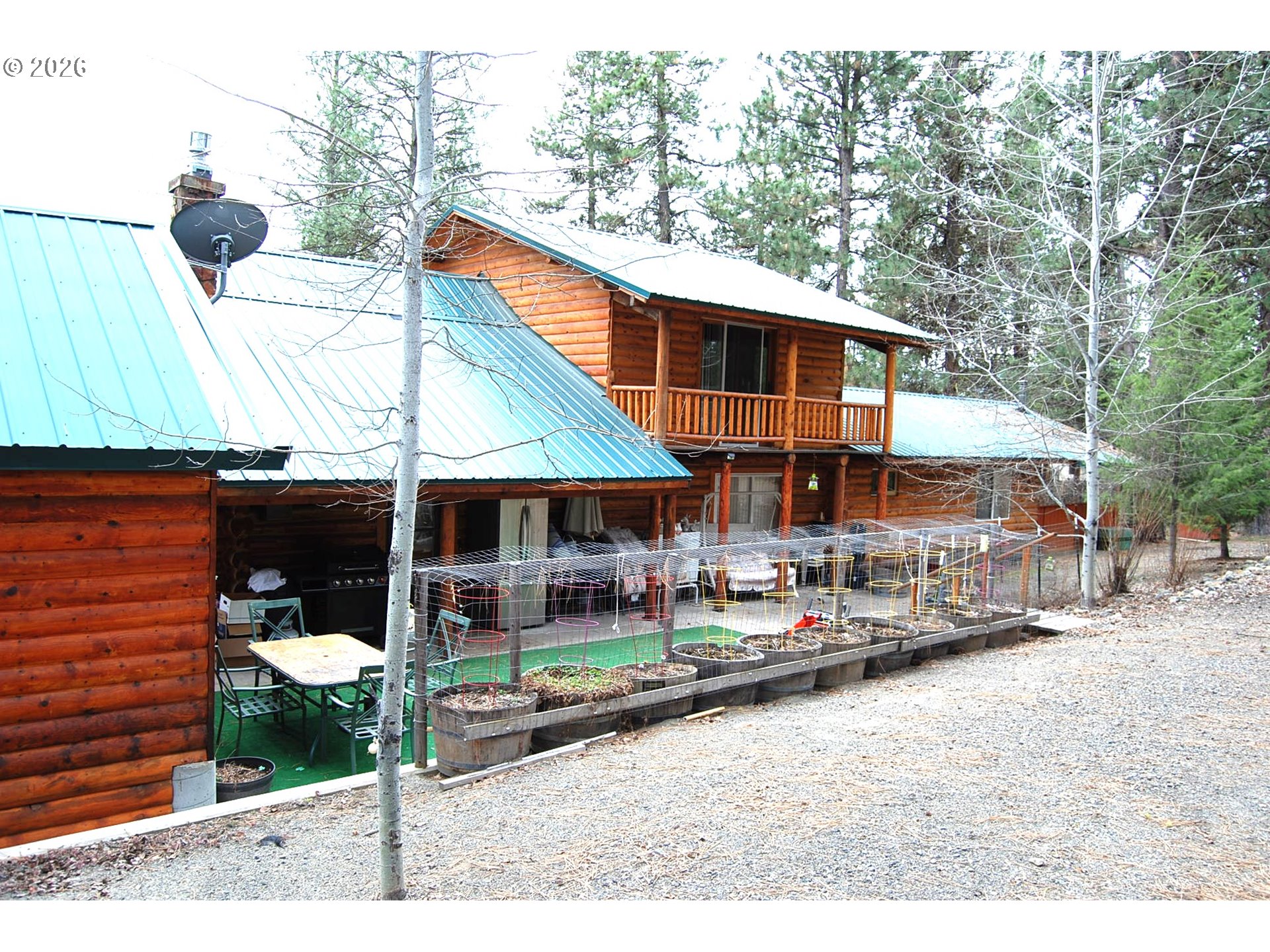 39760 Bear Gulch Rd Property Photo 6