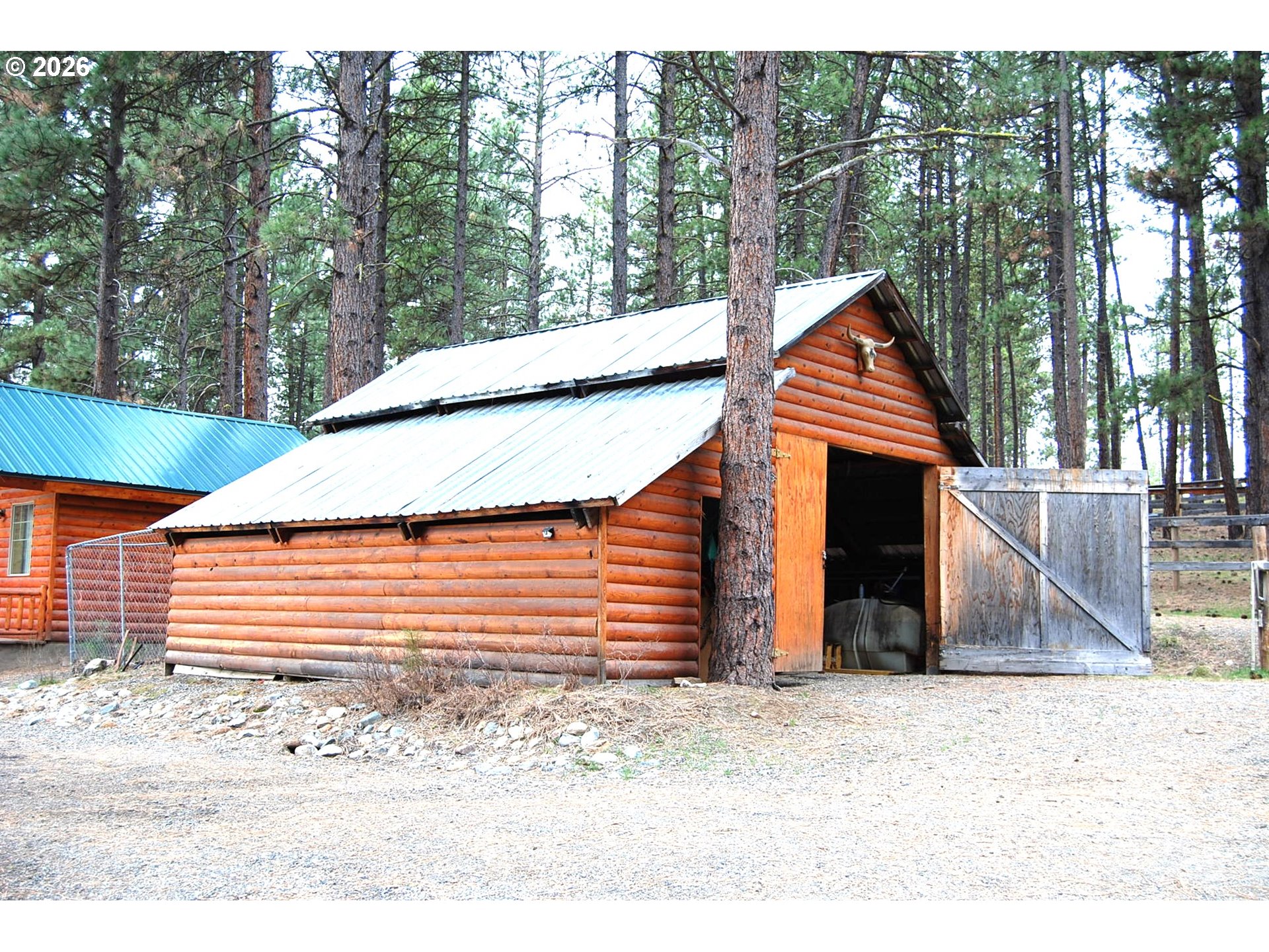 39760 Bear Gulch Rd Property Photo 10