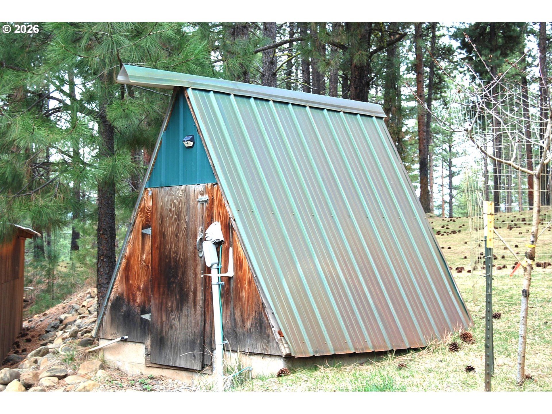 39760 Bear Gulch Rd Property Photo 12