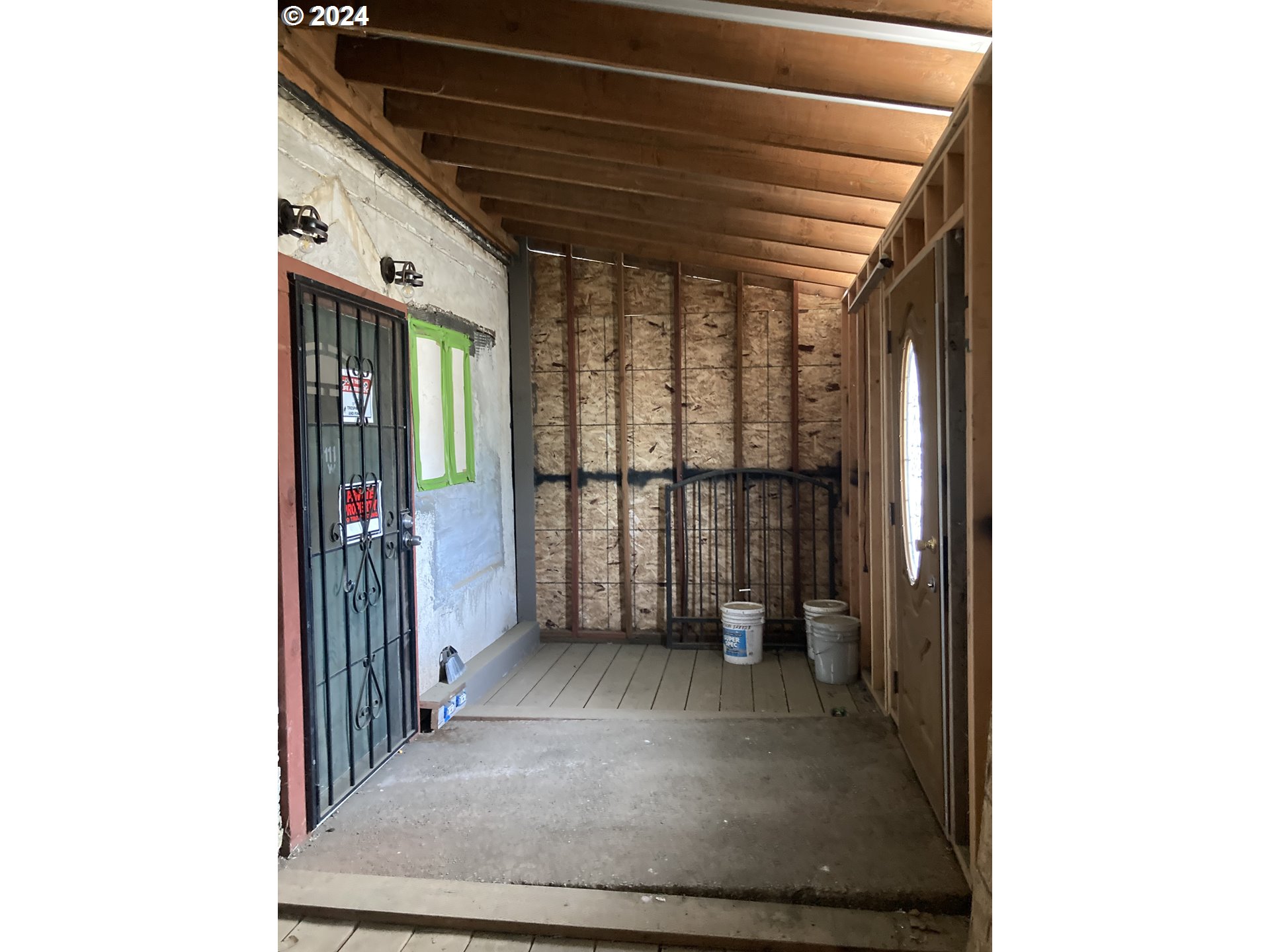 111 W Central Ave Property Photo 13