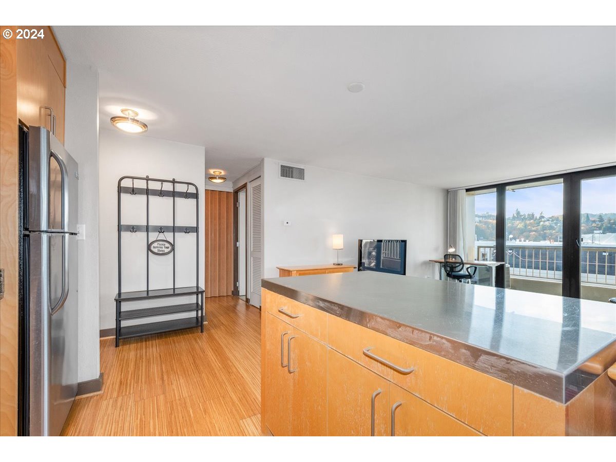 255 Sw Harrison St 21 C Property Photo 13