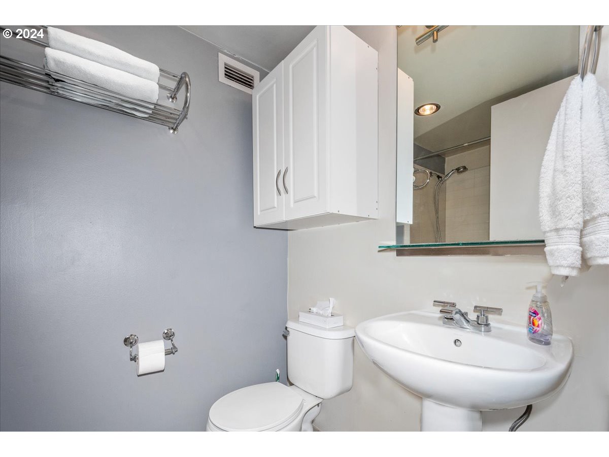 255 Sw Harrison St 21 C Property Photo 24