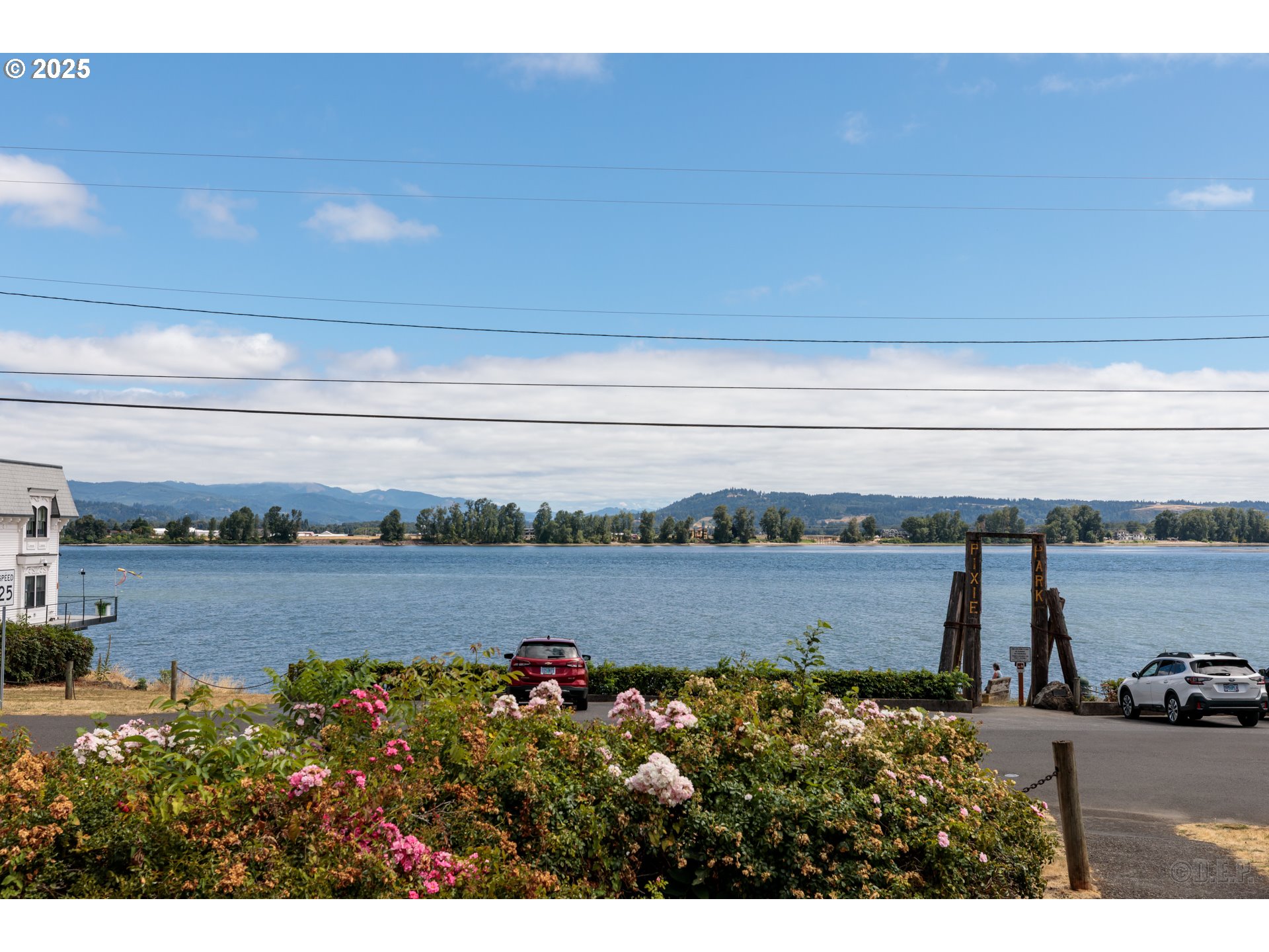 I St Property Photo 11
