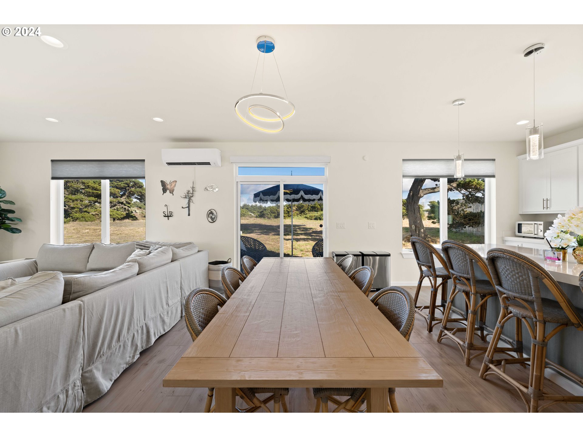 1575 Beach Loop Dr Sw Property Photo 10