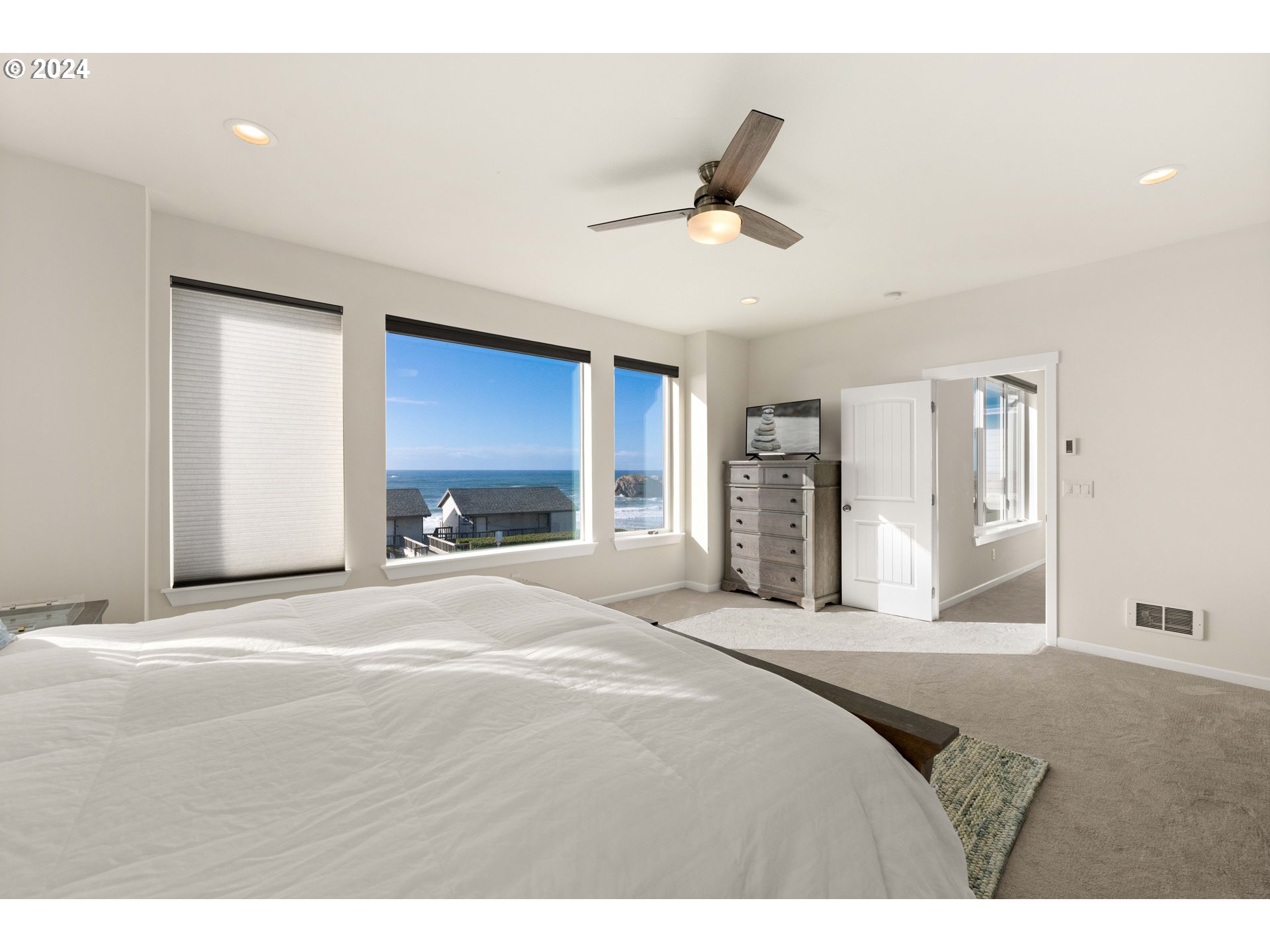 1575 Beach Loop Dr Sw Property Photo 22