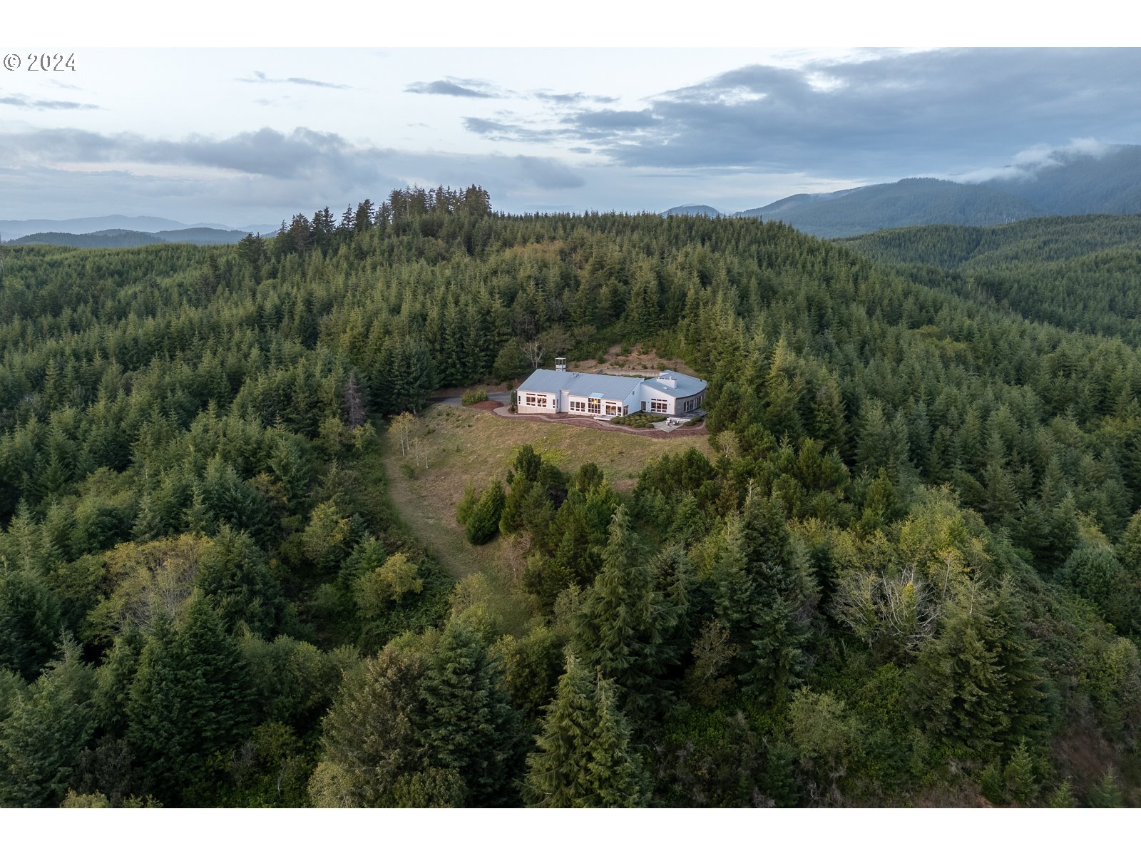 179 Siletz Hwy Property Photo 48