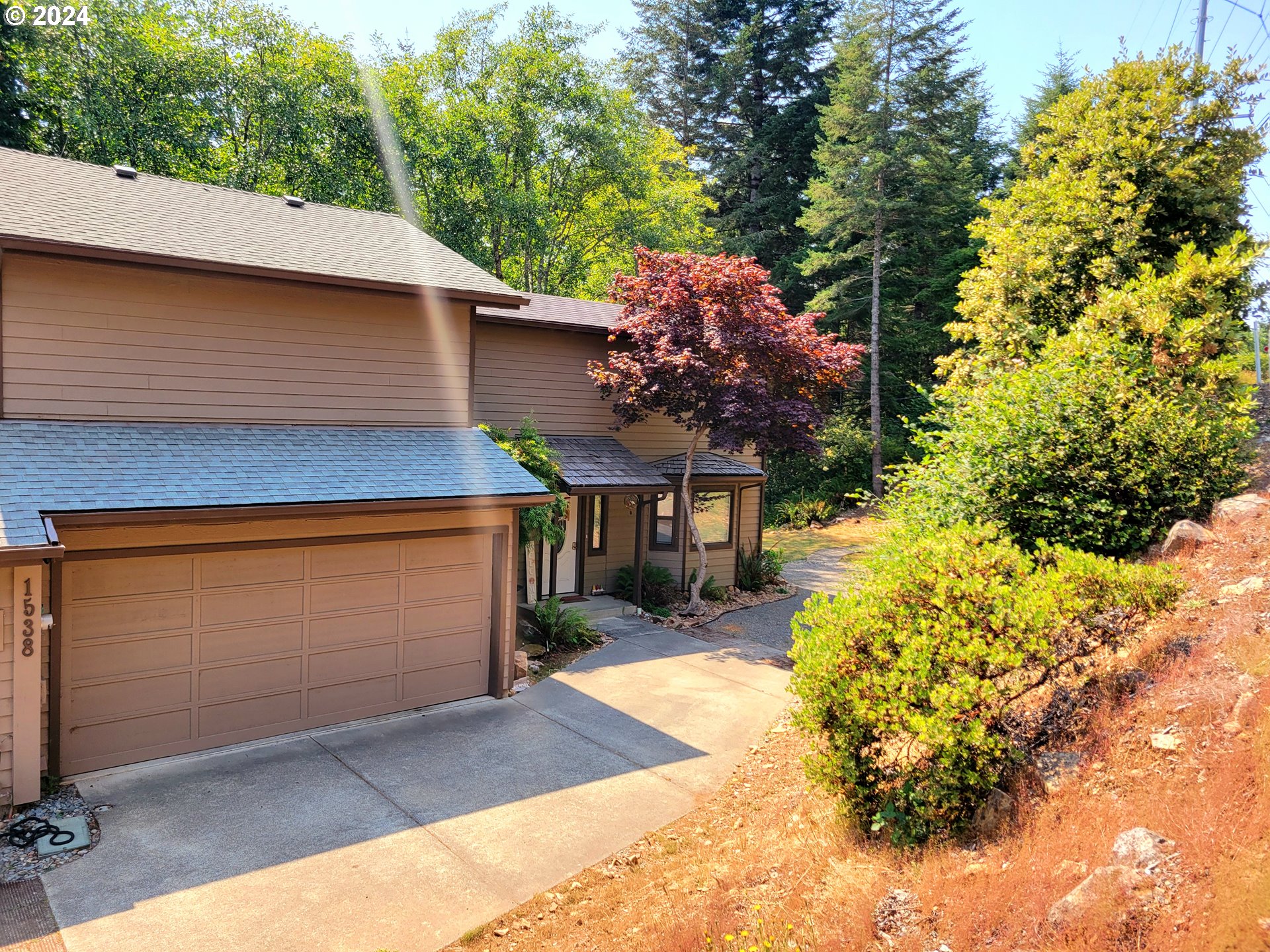 1538 Seacrest Ln Property Photo 1