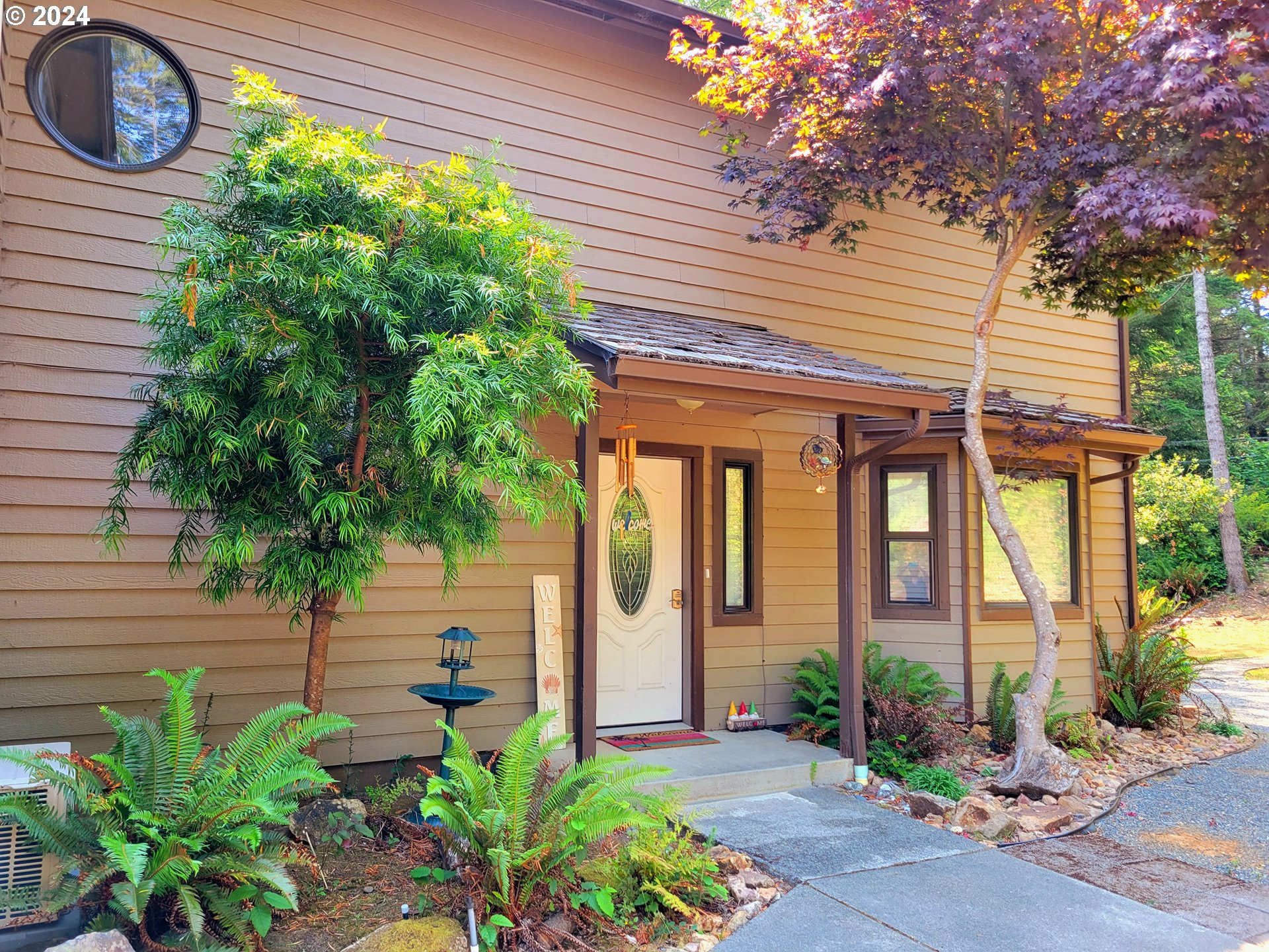 1538 Seacrest Ln Property Photo 4