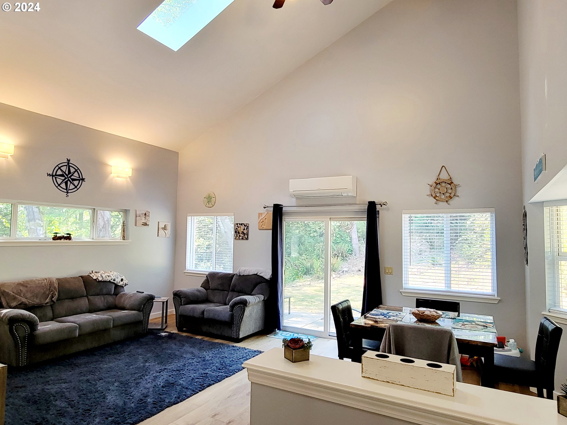 1538 Seacrest Ln Property Photo 7
