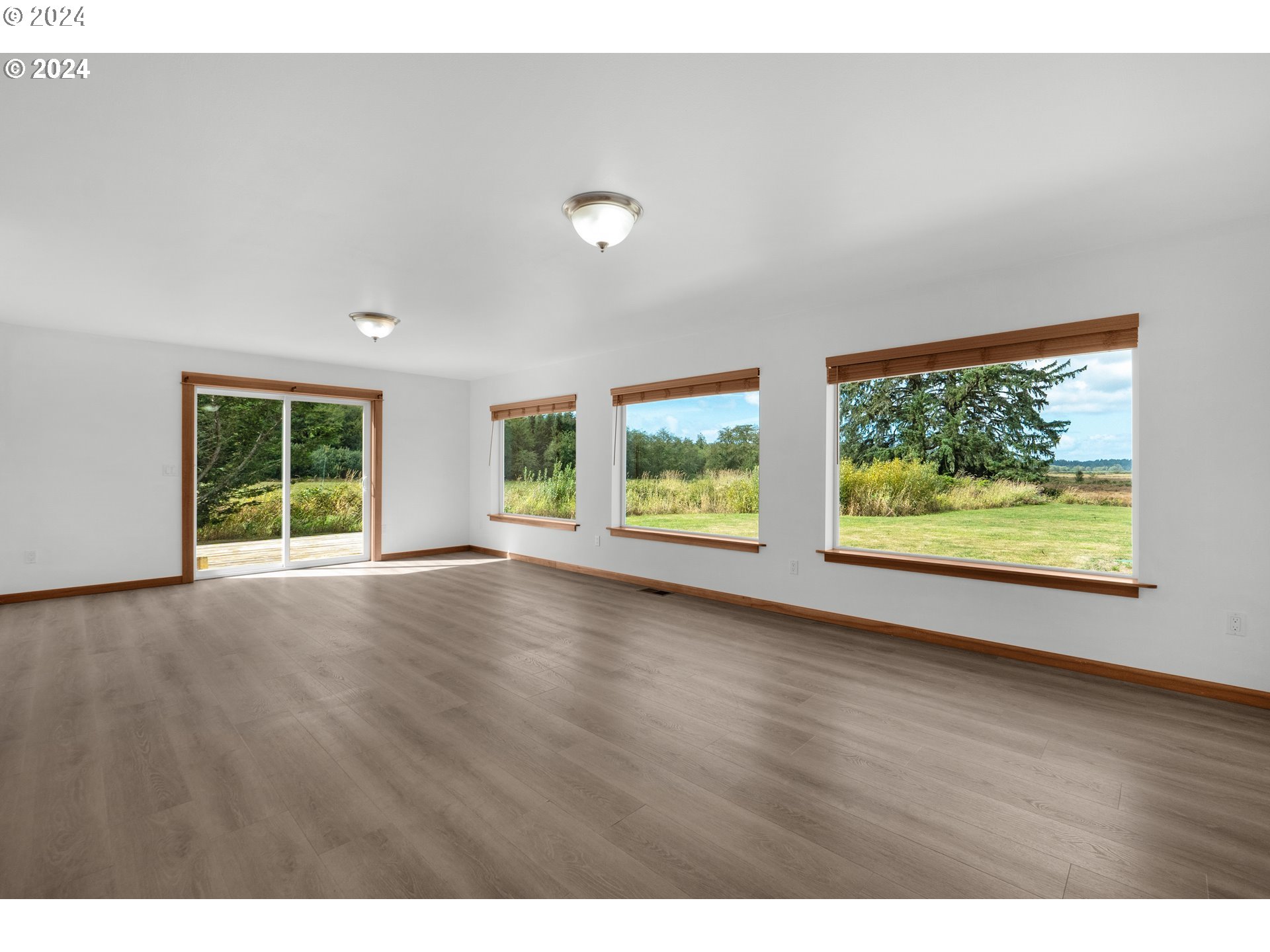 90713 Fort Clatsop Rd Property Photo 6