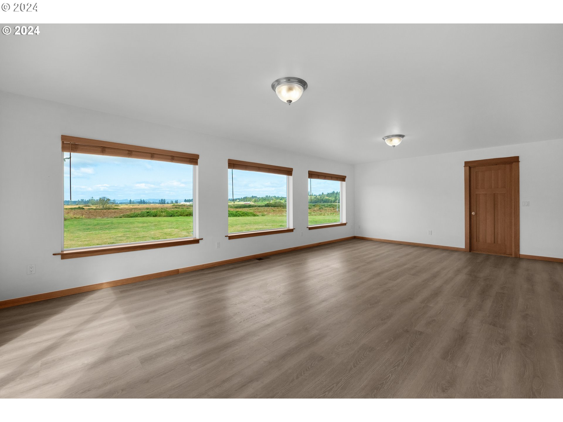 90713 Fort Clatsop Rd Property Photo 7