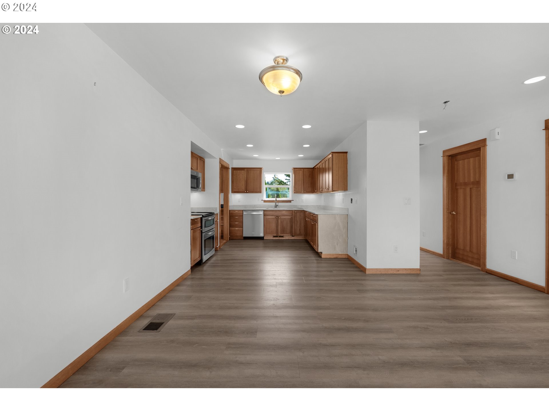 90713 Fort Clatsop Rd Property Photo 8