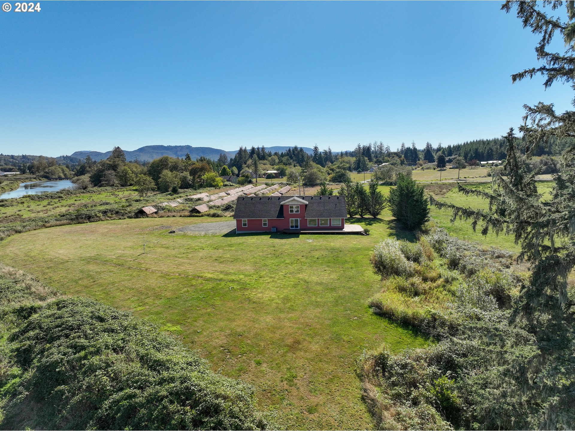 90713 Fort Clatsop Rd Property Photo 23
