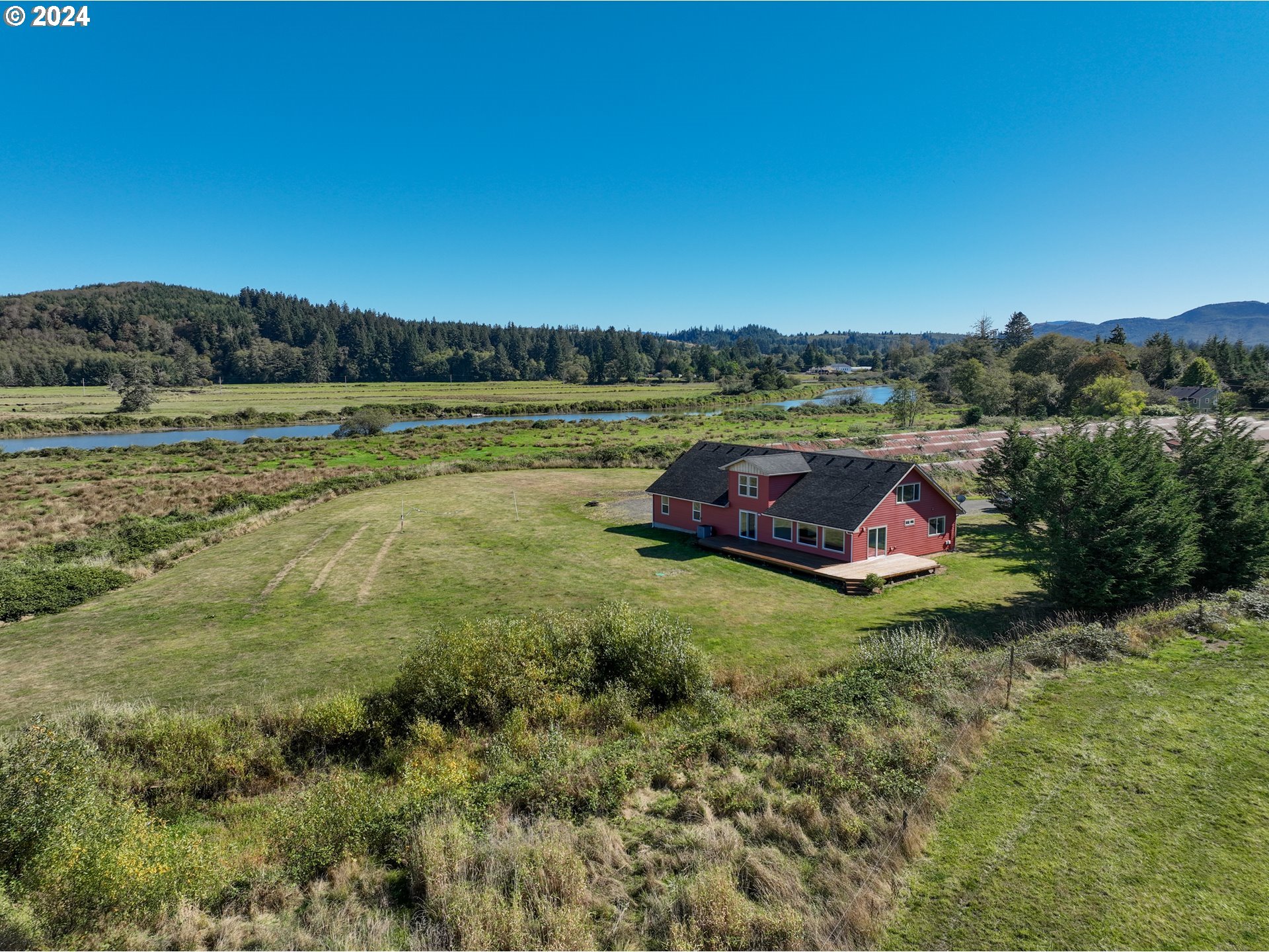 90713 Fort Clatsop Rd Property Photo 24
